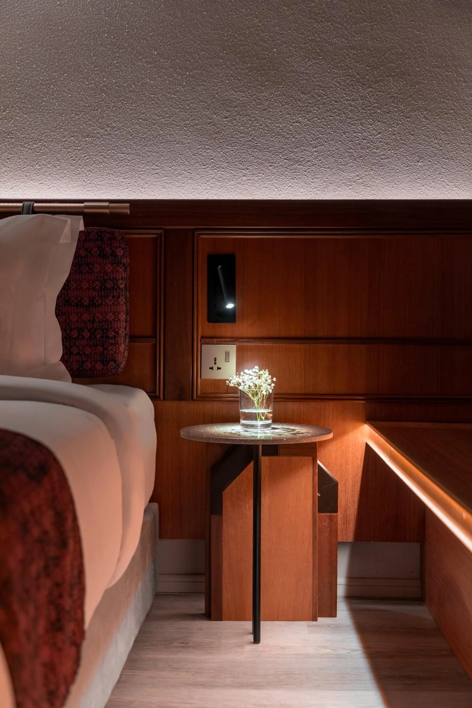 Bed in Bintang Collectionz Hotel