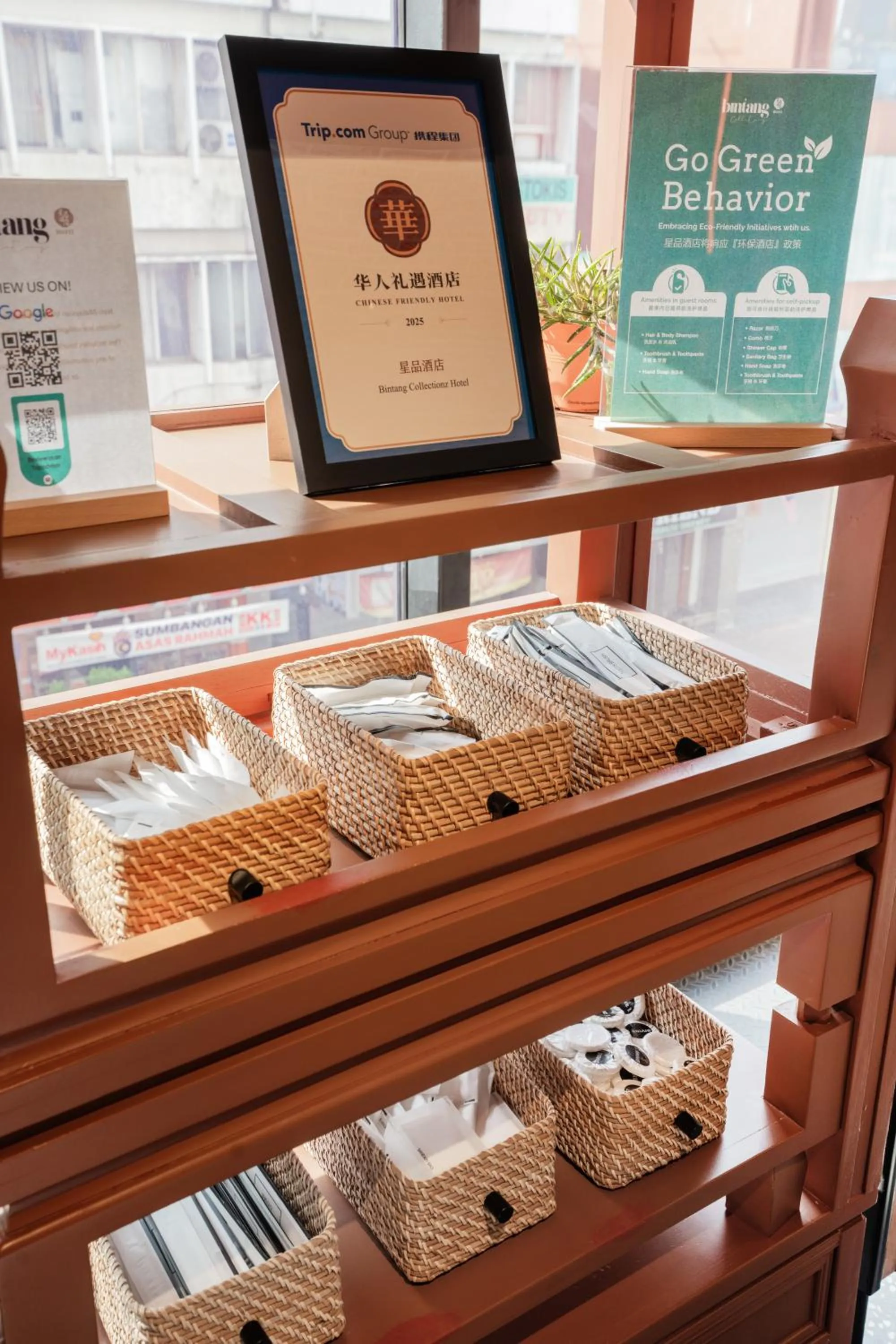 Lobby or reception in Bintang Collectionz Hotel