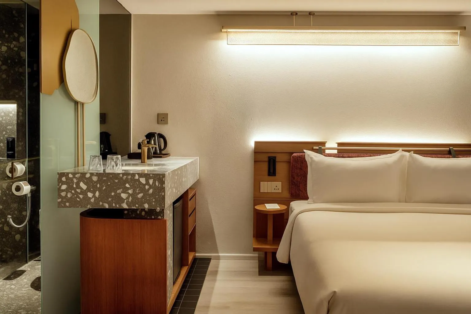 Bed in Bintang Collectionz Hotel