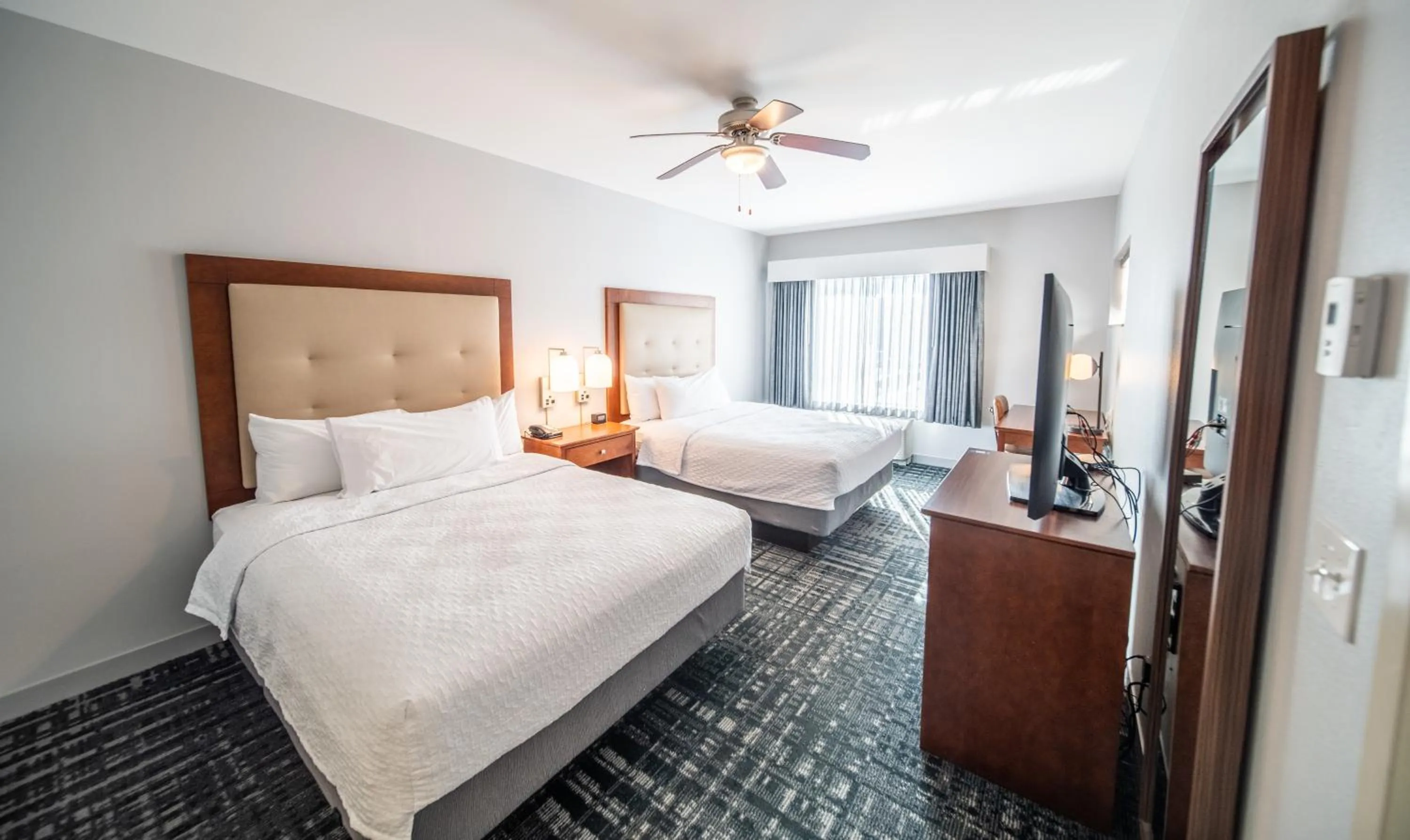 Bedroom, Bed in Homewood Suites by Hilton Rochester Mayo Clinic-St. Marys Campus