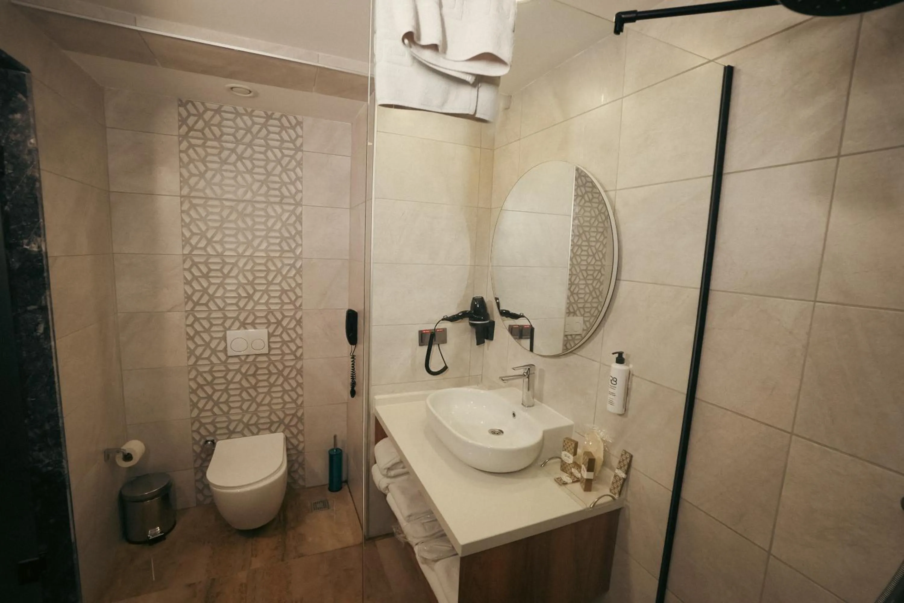 Bathroom in Pamukkale Kaya Termal Otel