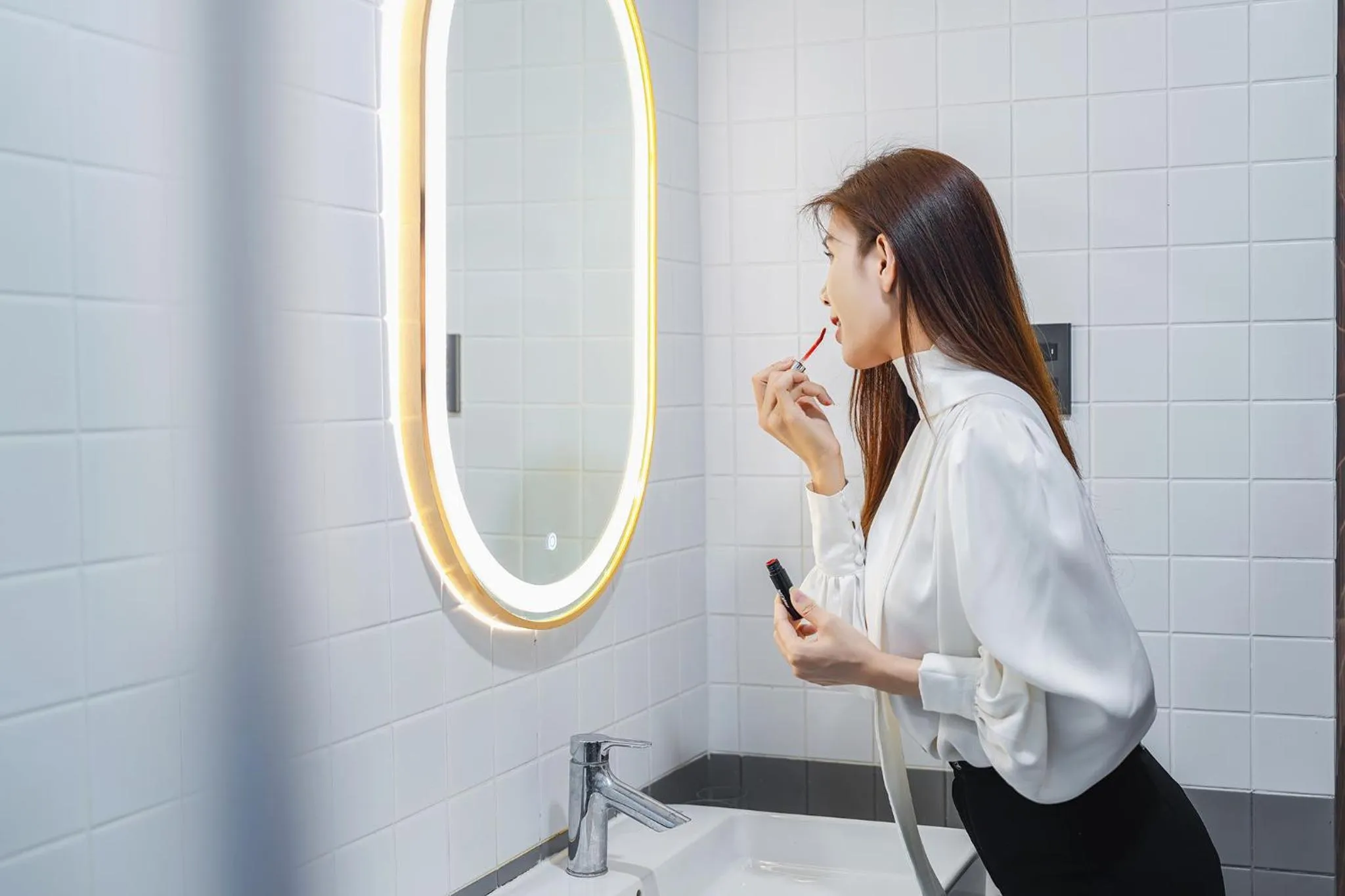 Shower in Nature Hotel - Win Happy