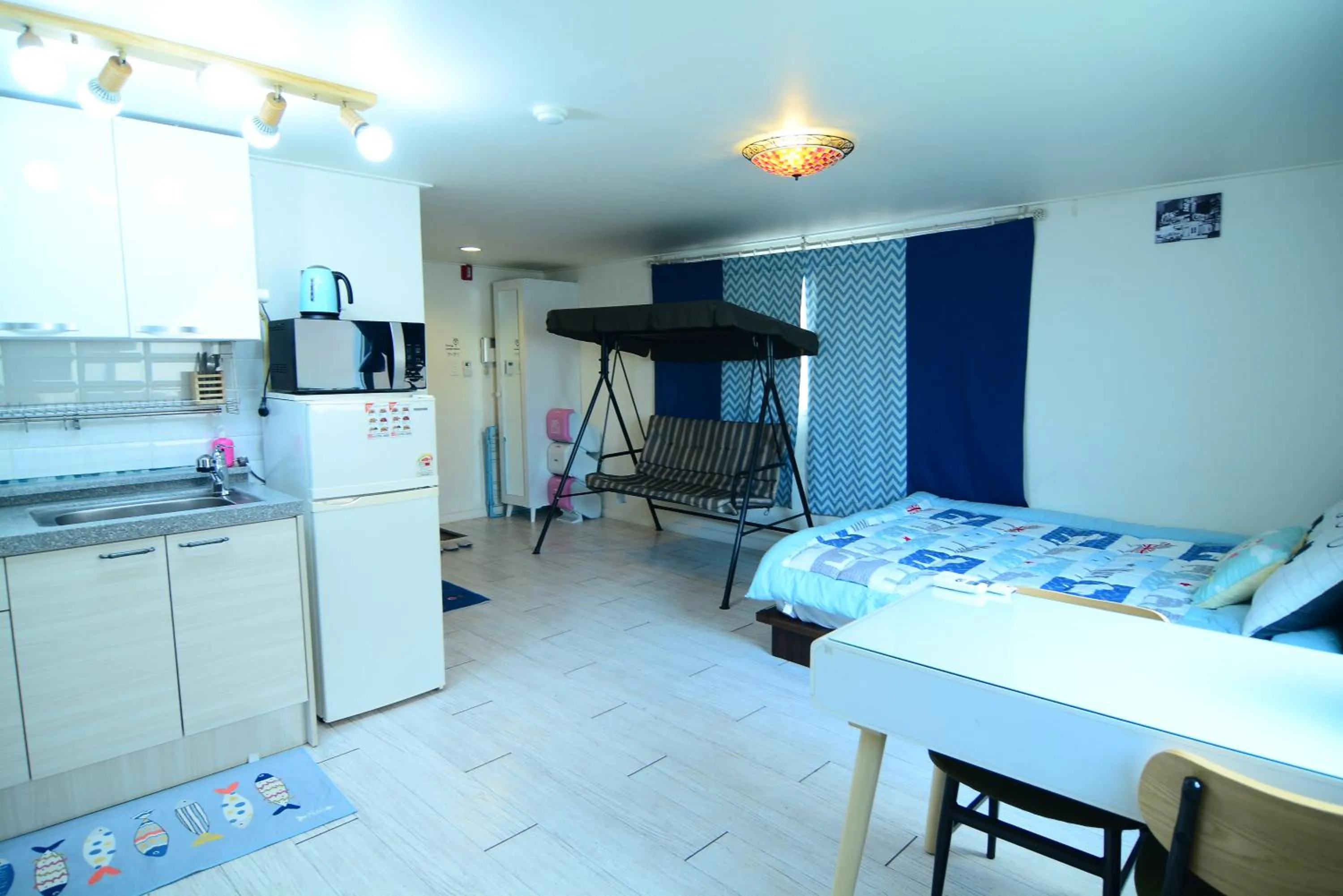 Coffee/tea facilities in Residence Unicorn