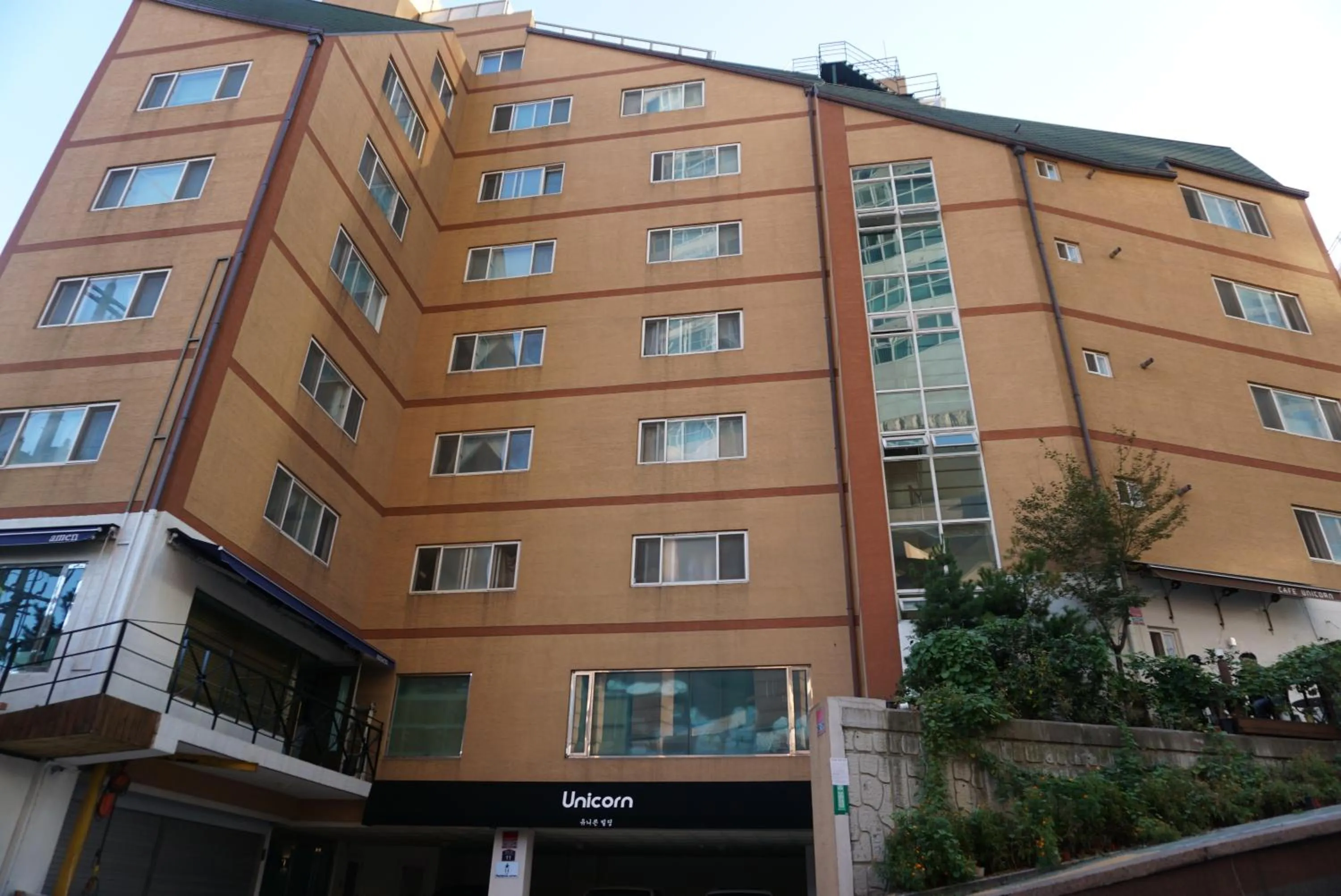 Property building in Residence Unicorn