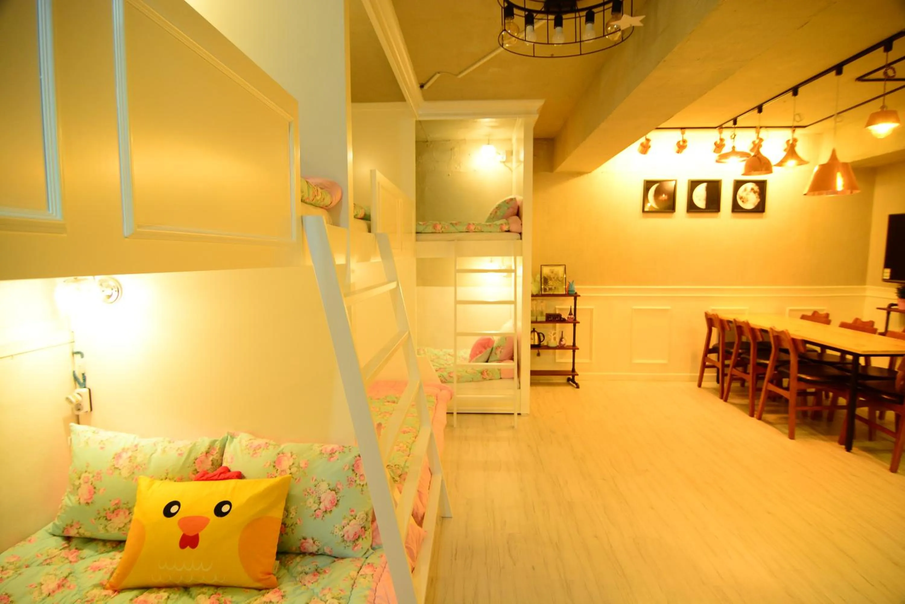 bunk bed, Bed in Residence Unicorn