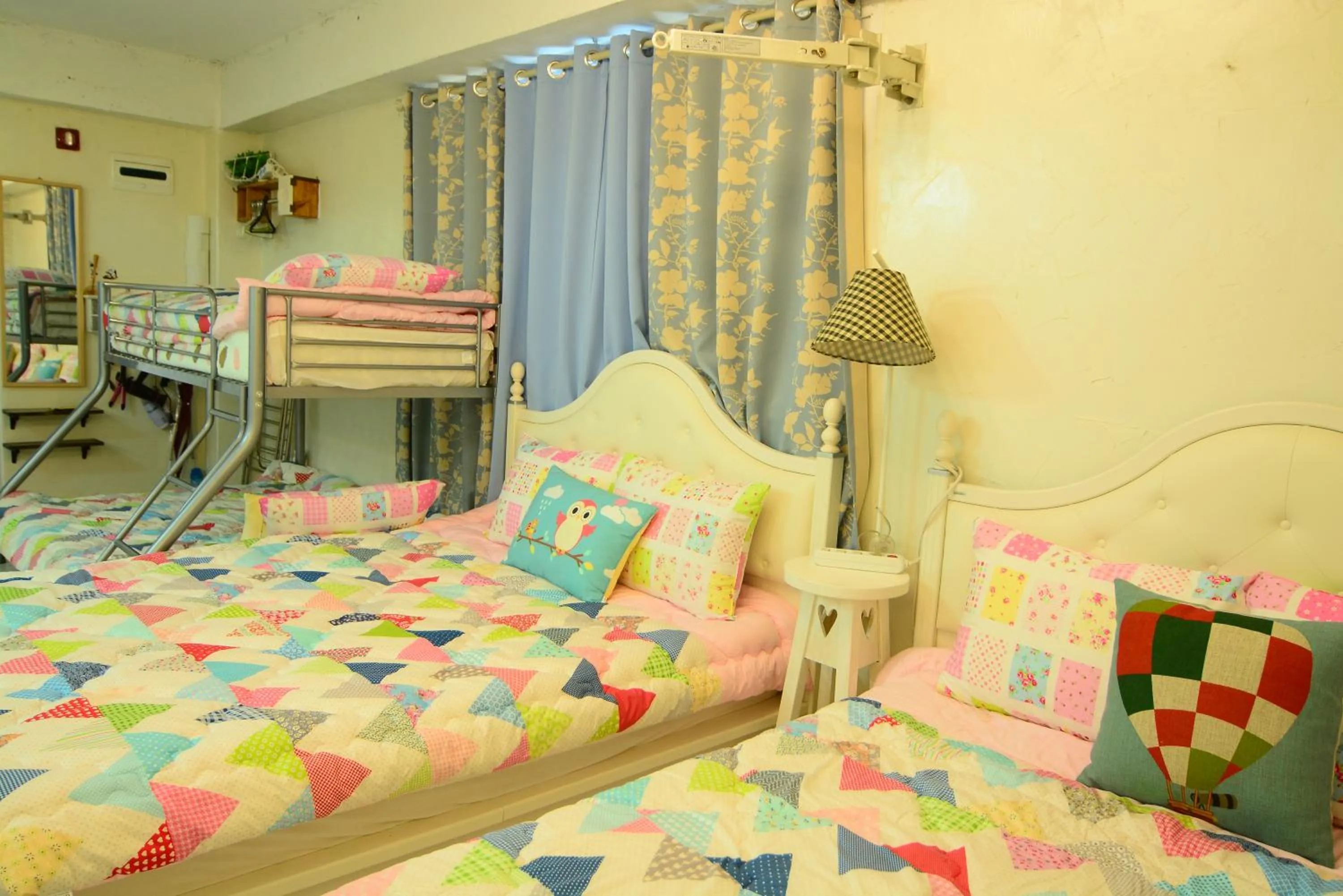 Bed in Residence Unicorn