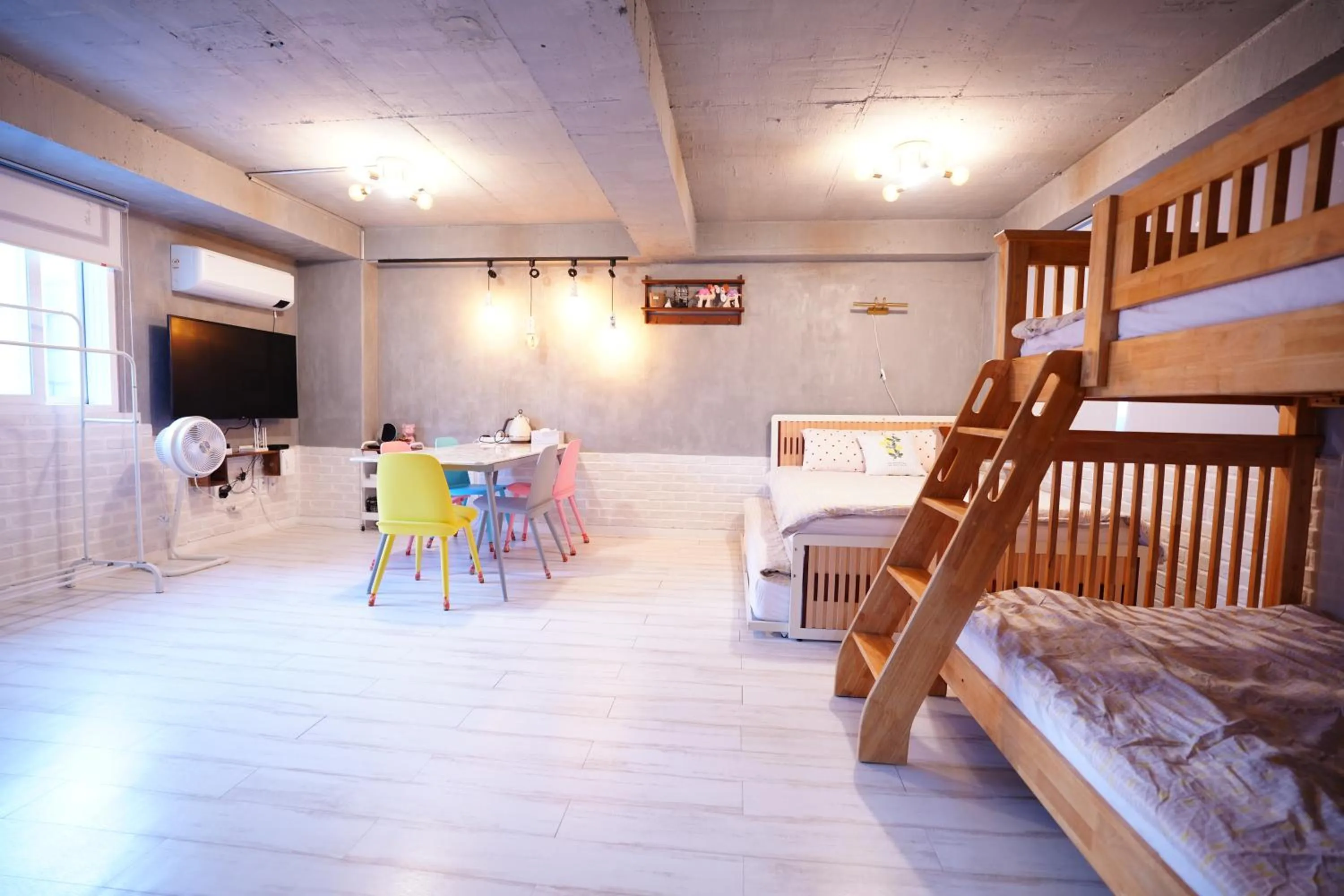 Bed in Residence Unicorn