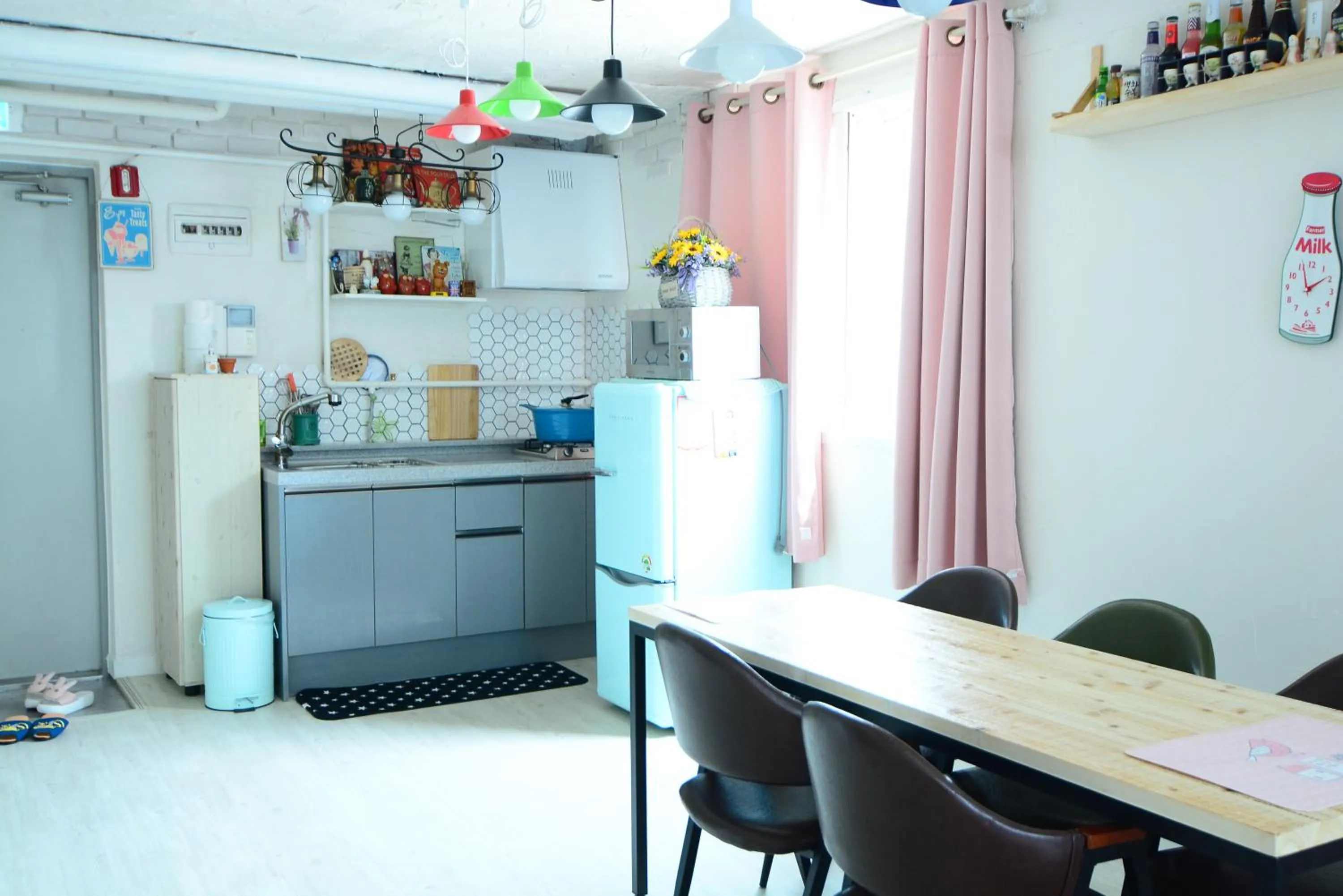 Other in Residence Unicorn