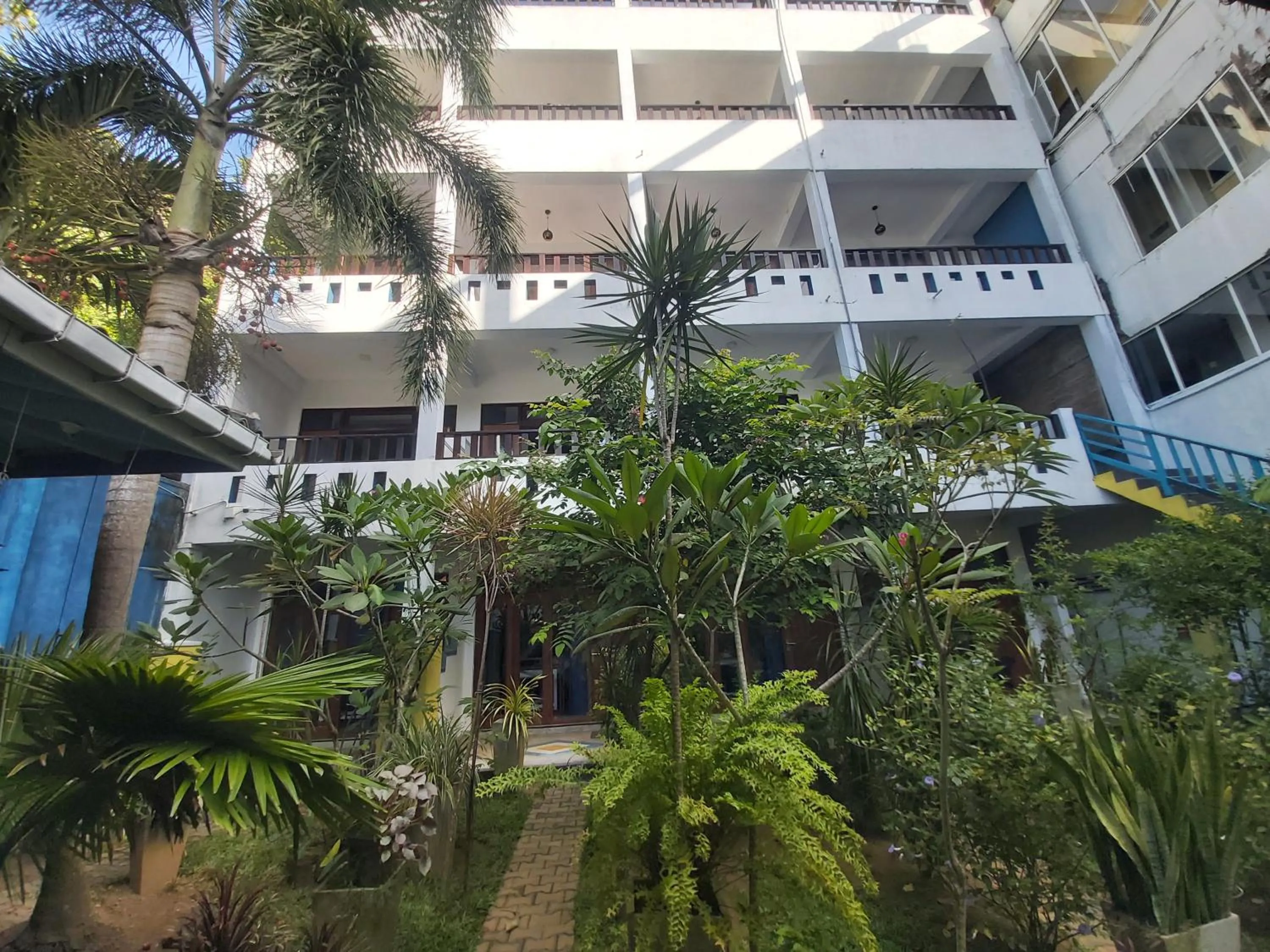 Property building in Aaradhya Mirissa By Ocean Reach Holidays