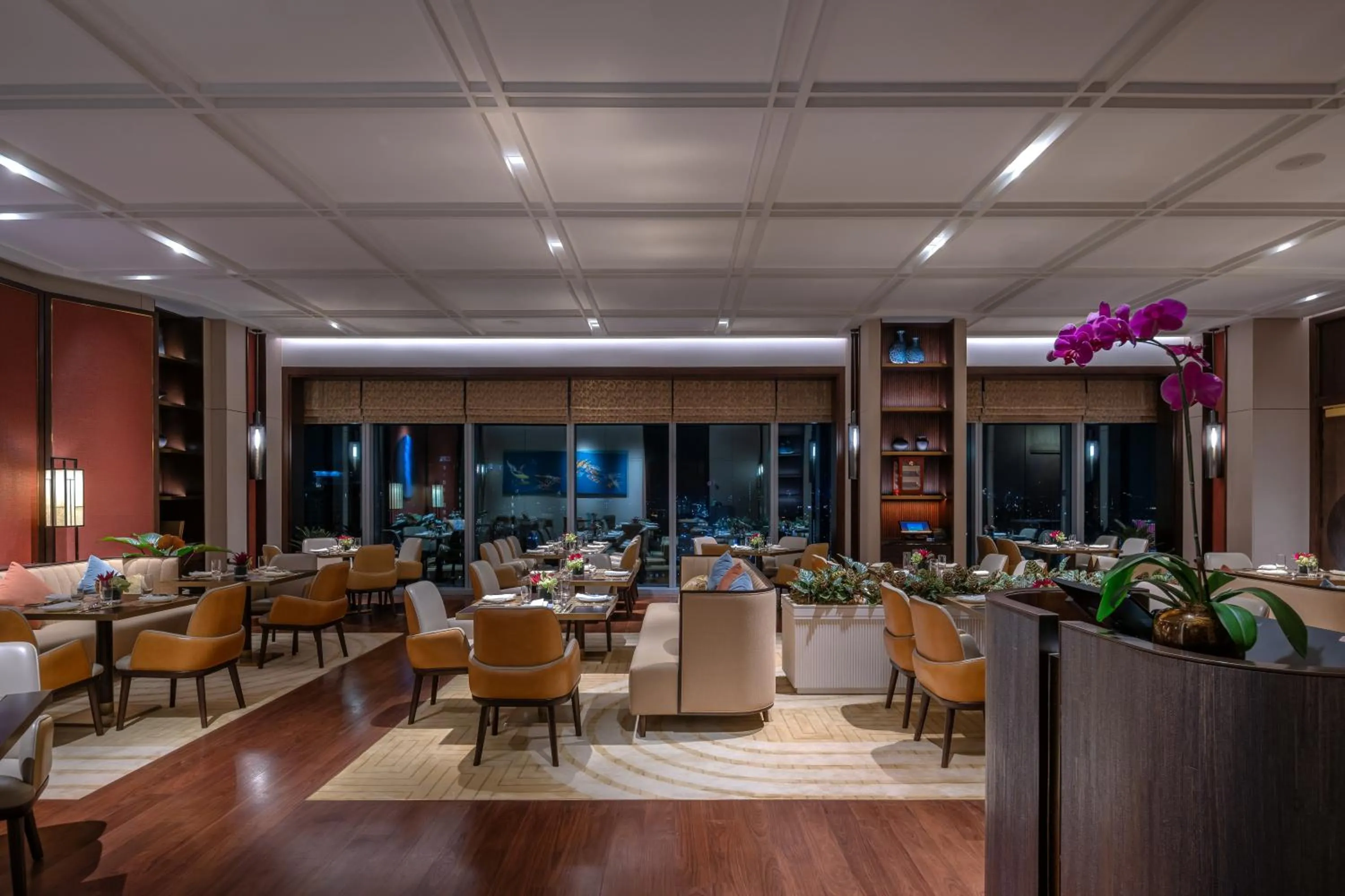 Restaurant/places to eat in Solaire Resort North