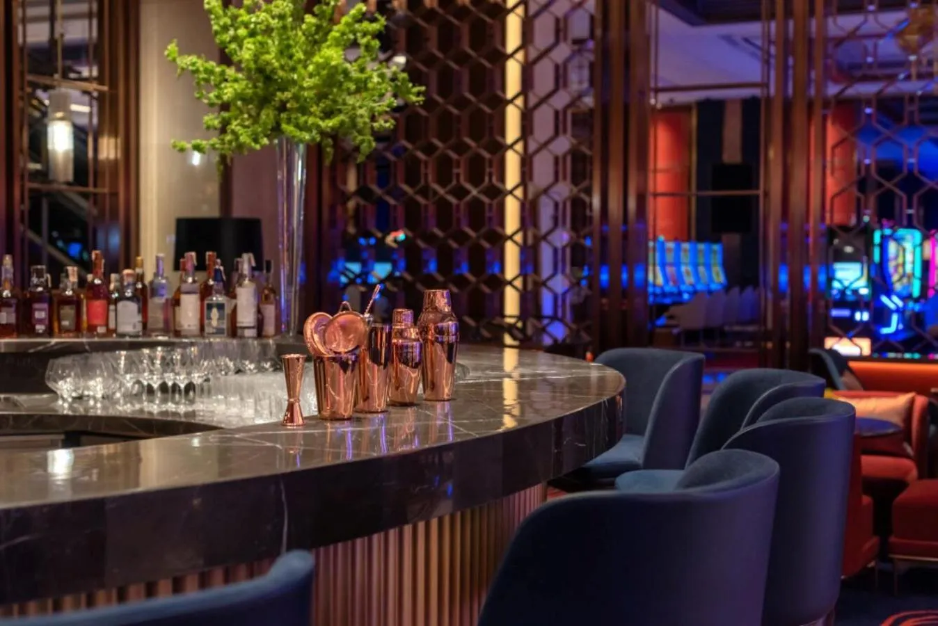 Lounge or bar in Solaire Resort North