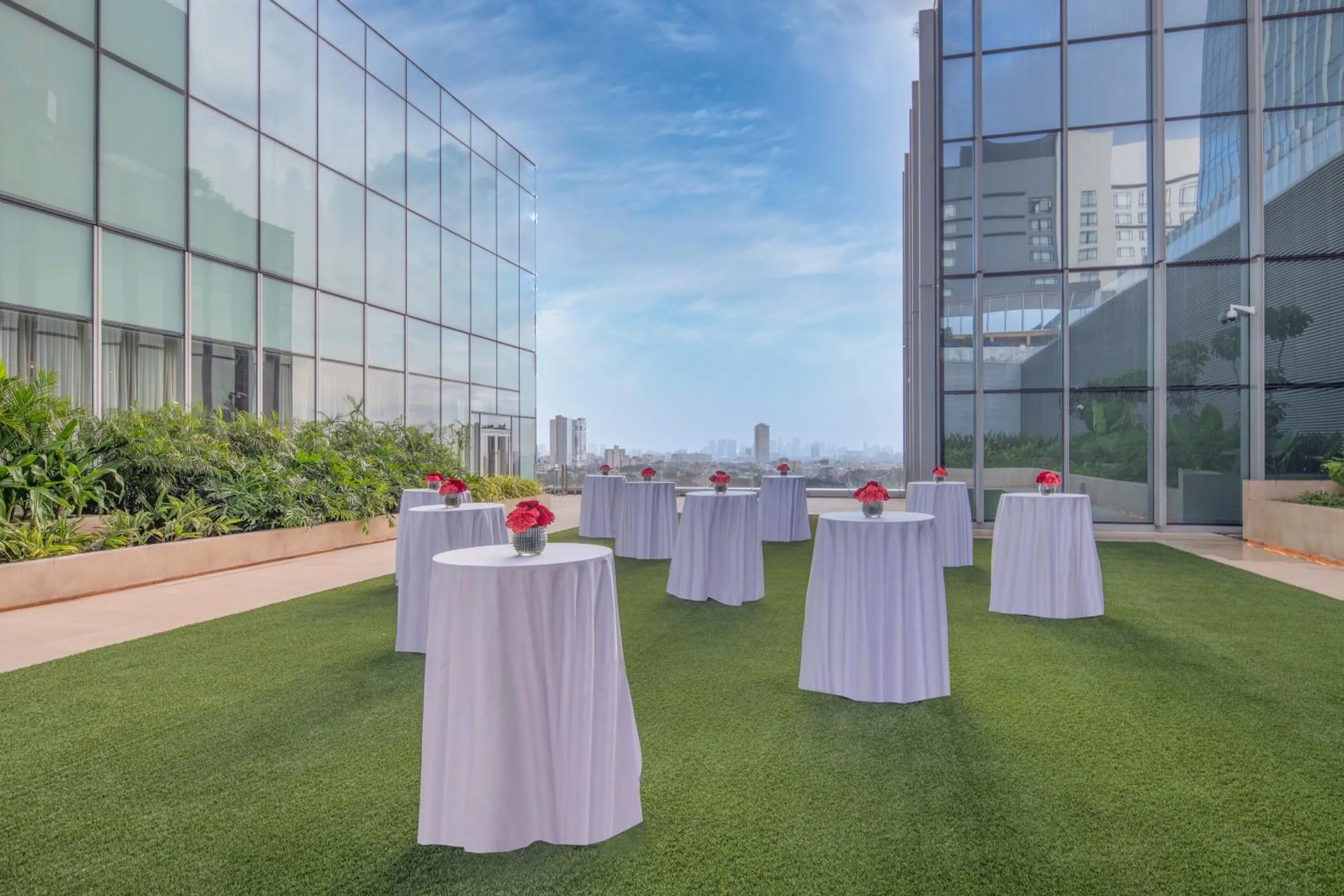 Balcony/Terrace in Solaire Resort North