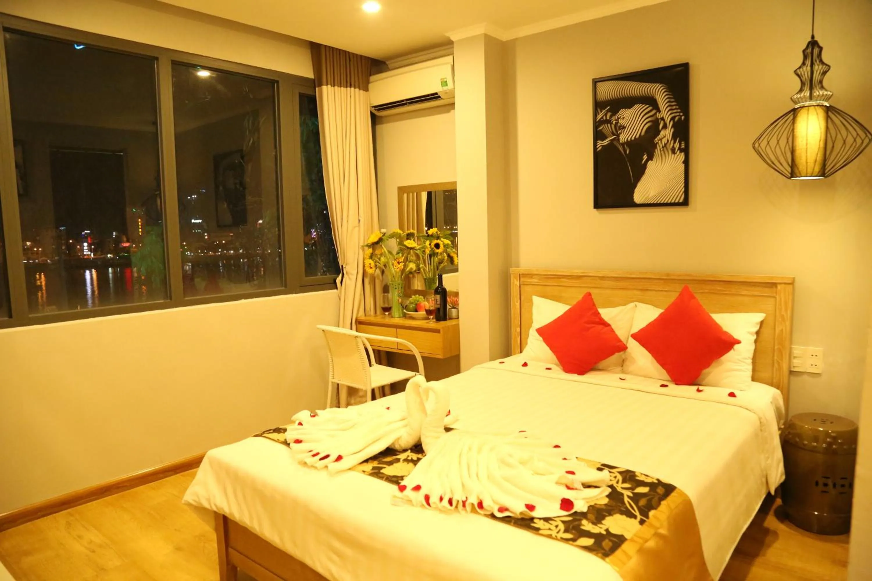 Bedroom in KaKa Hotel Han River