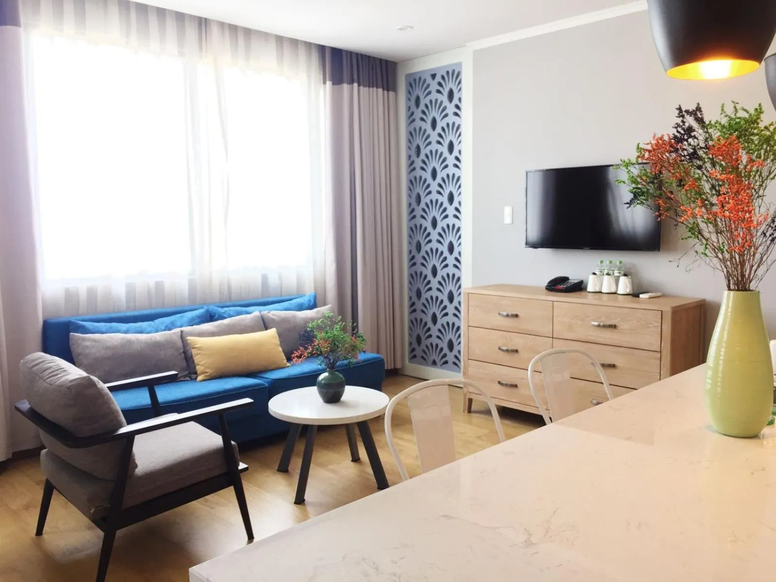 Kitchen or kitchenette in KaKa Hotel Han River