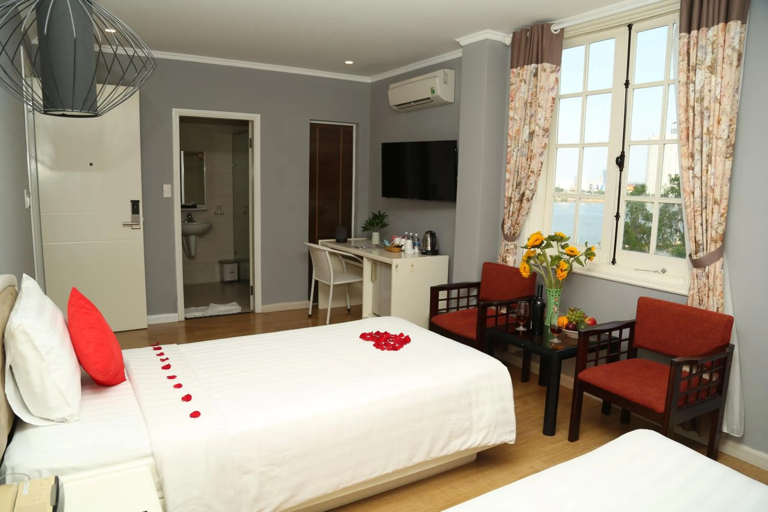 Bedroom in KaKa Hotel Han River