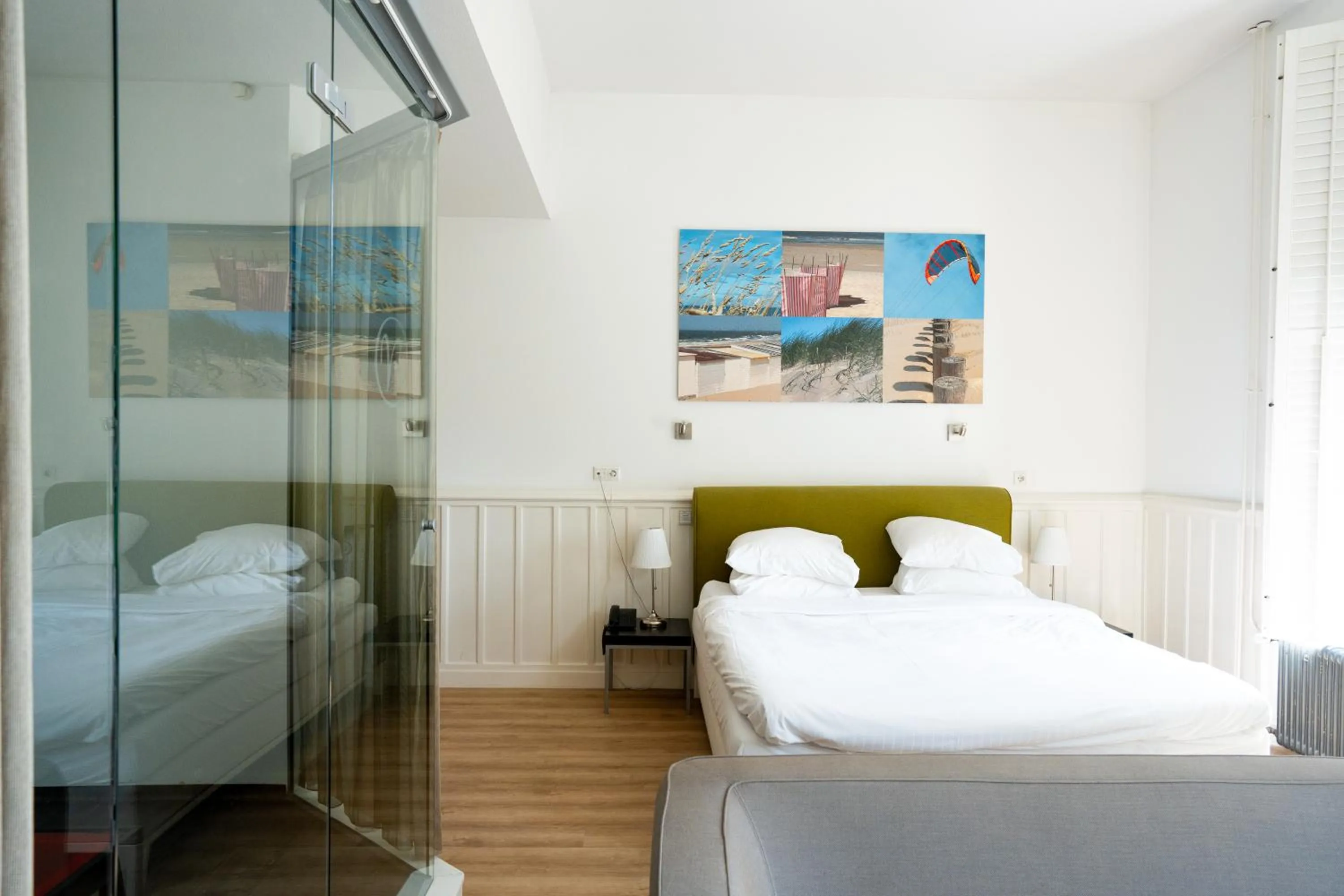 Bedroom, Bed in Hotel Villa Ruimzicht