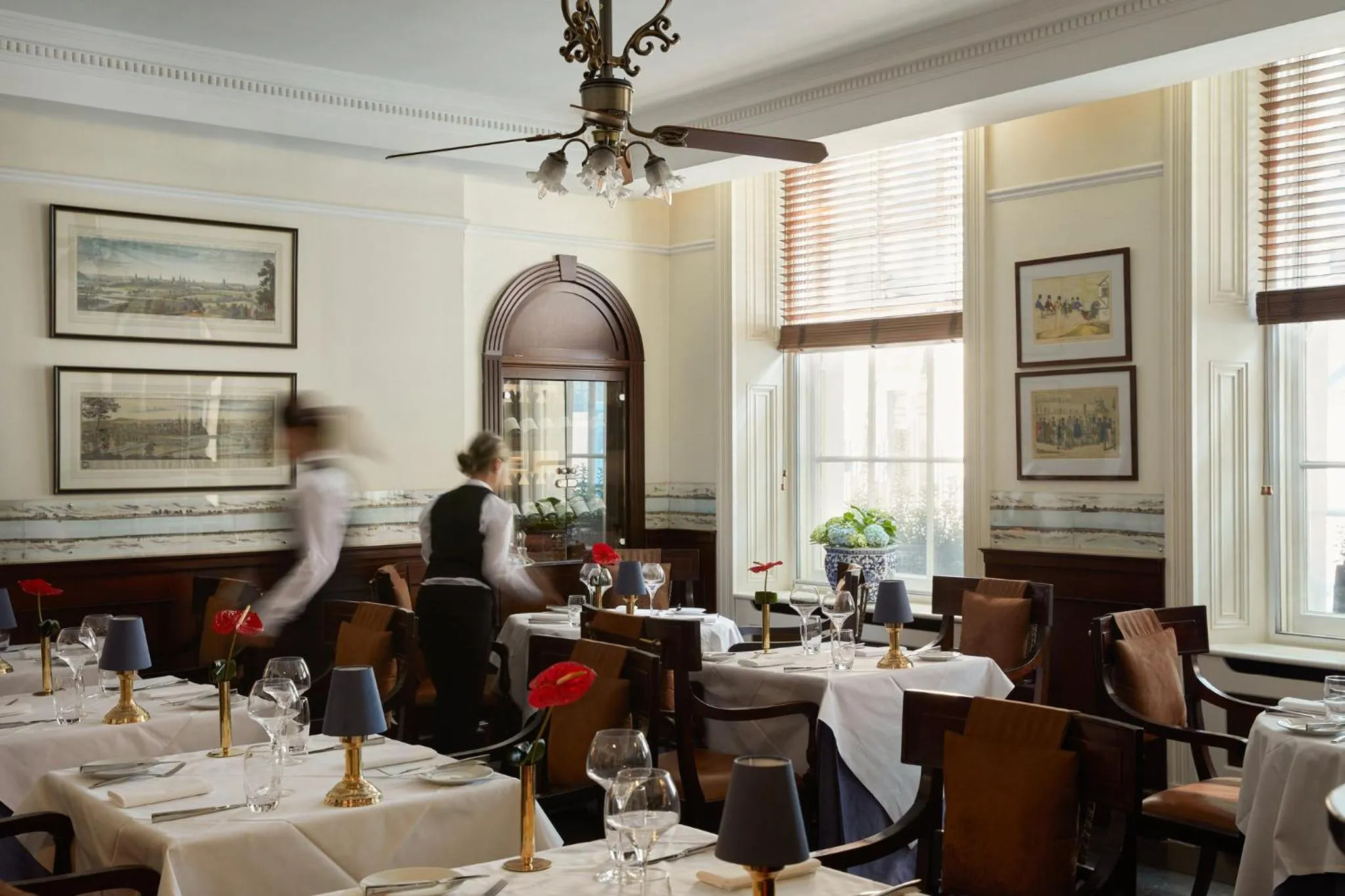 Restaurant/places to eat in The Montague On The Gardens