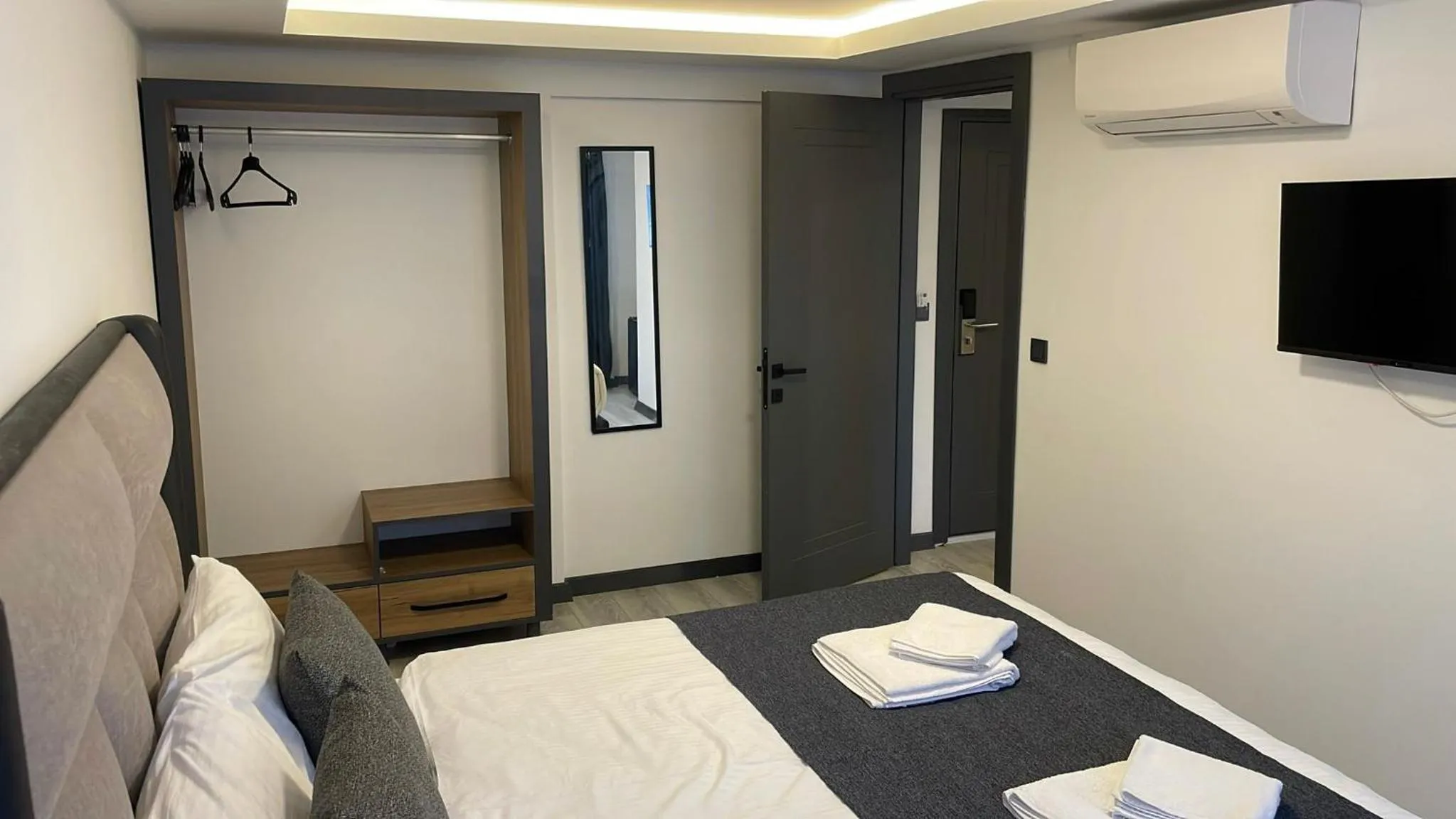 Bed in Kriti Hotel Antalya