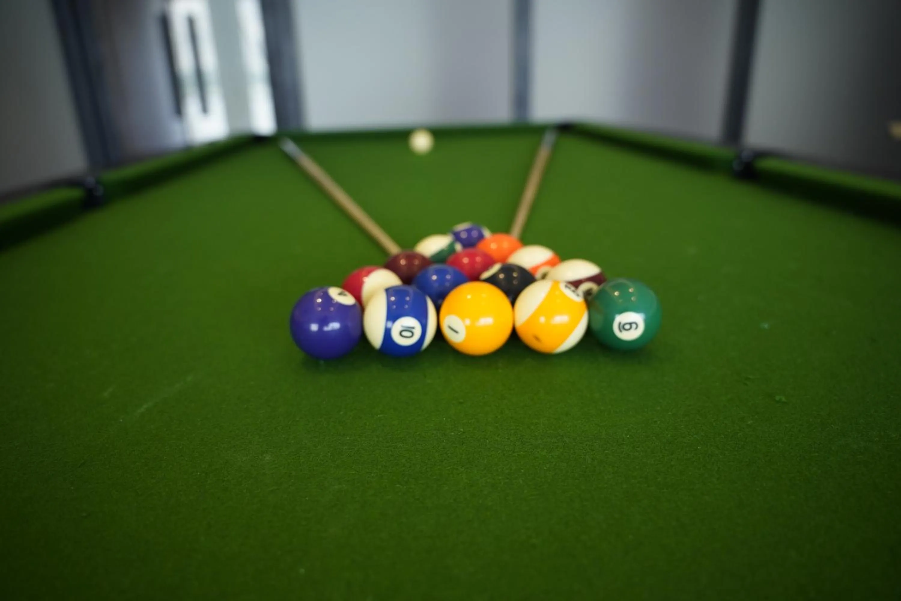 Game Room in Himmel Skardu By Luxus