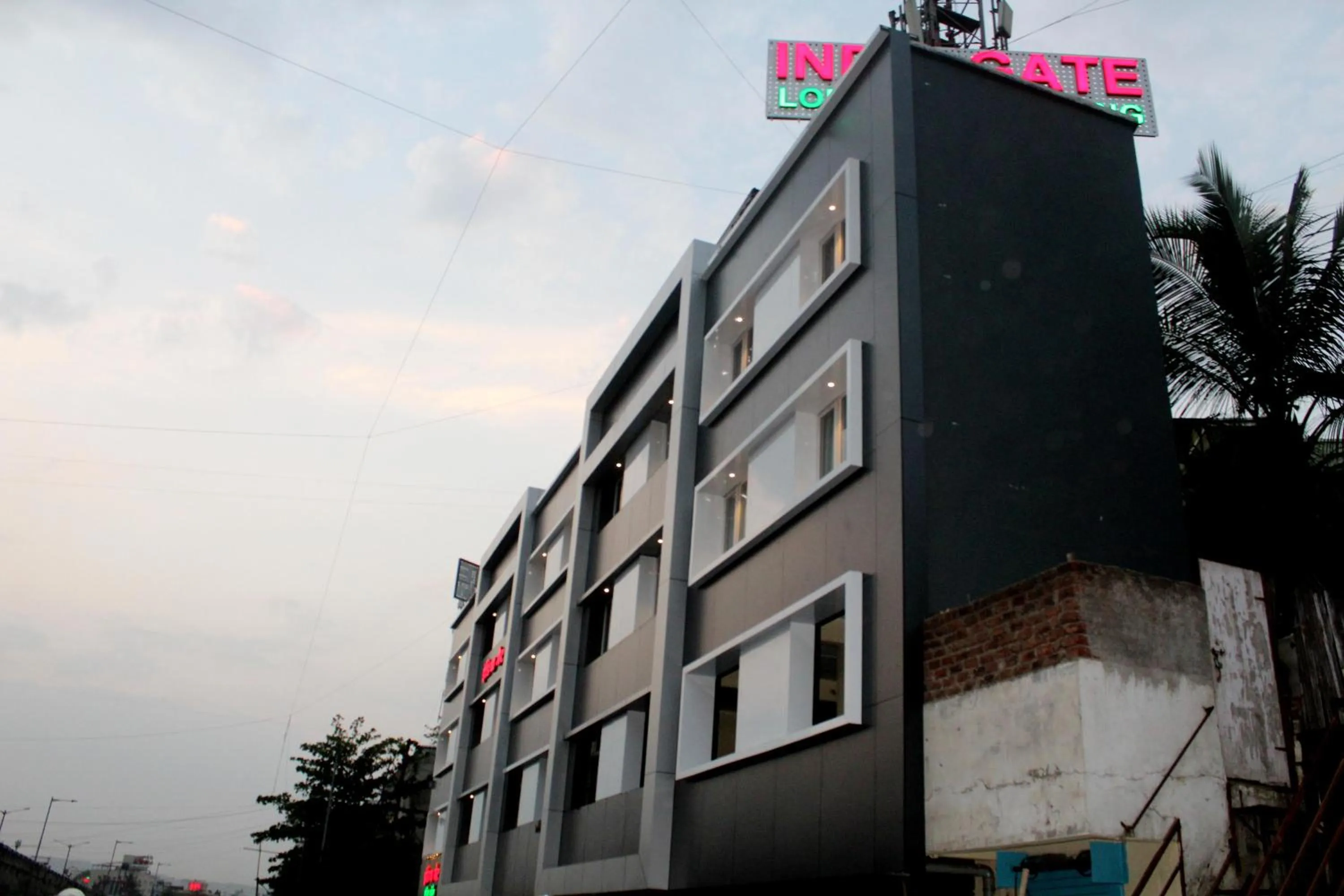 Property building in Hotel India Gate Narhe, Pune