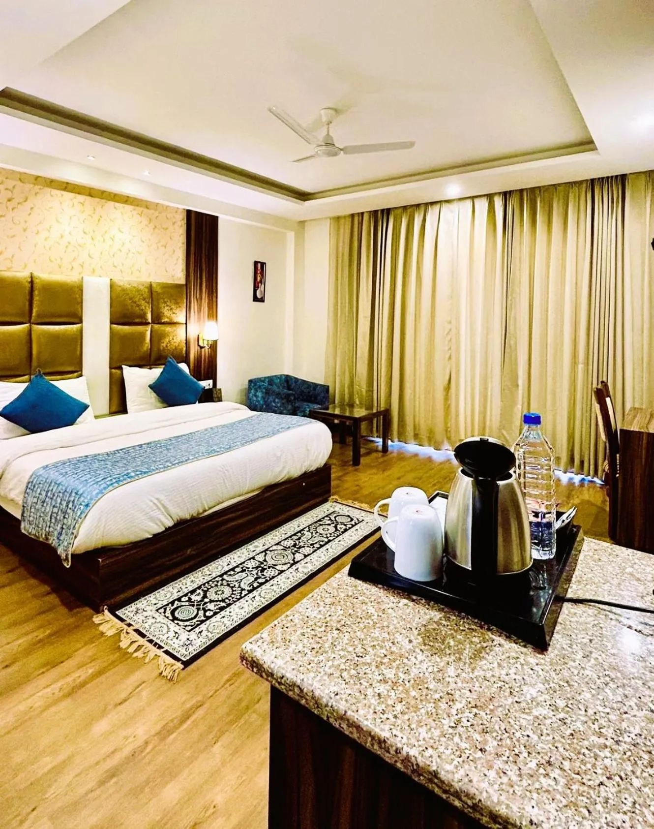 Bed in Simsa Heights Manali