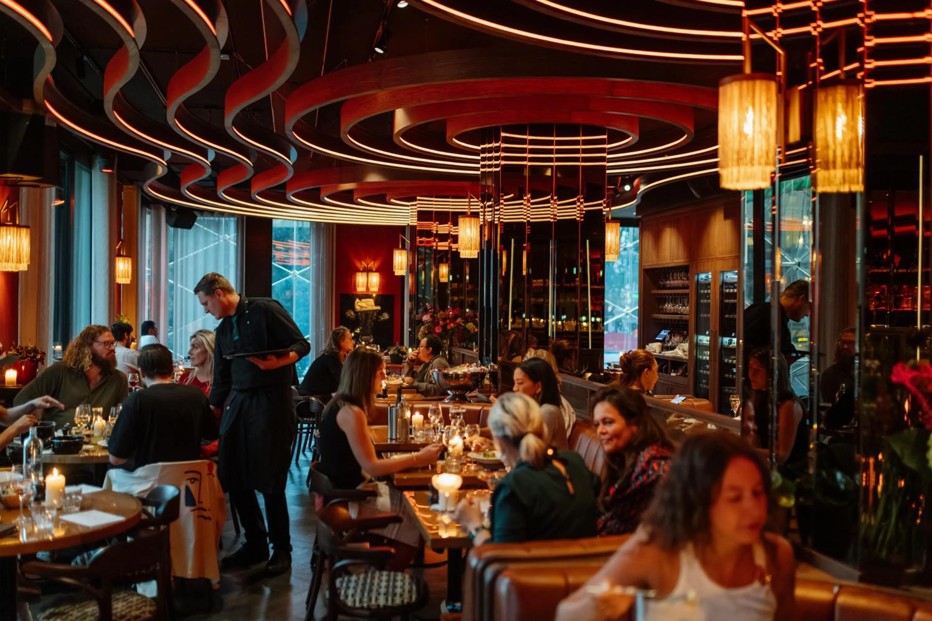 Restaurant/places to eat in The Diamond Amsterdam