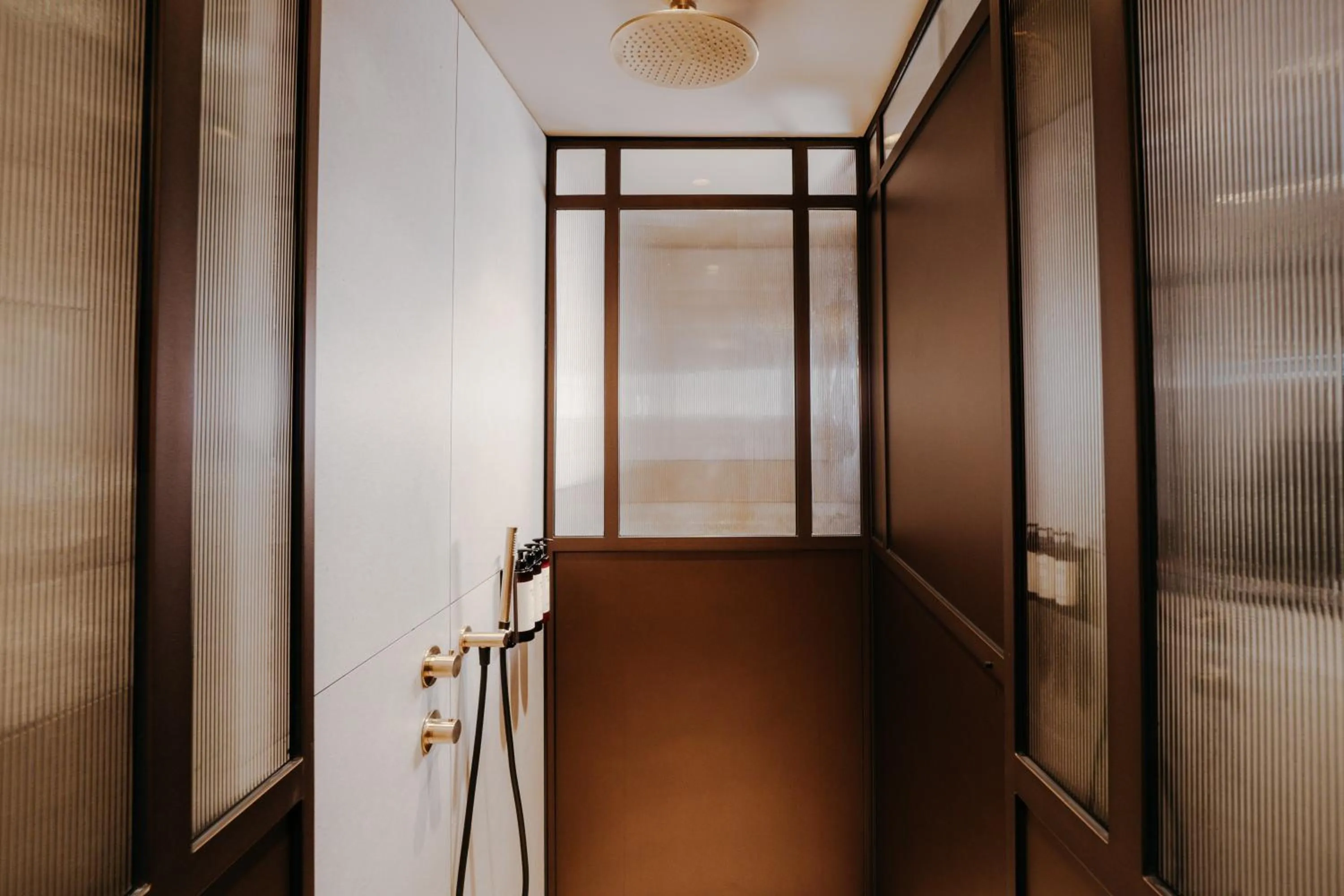 Shower in The Diamond Amsterdam