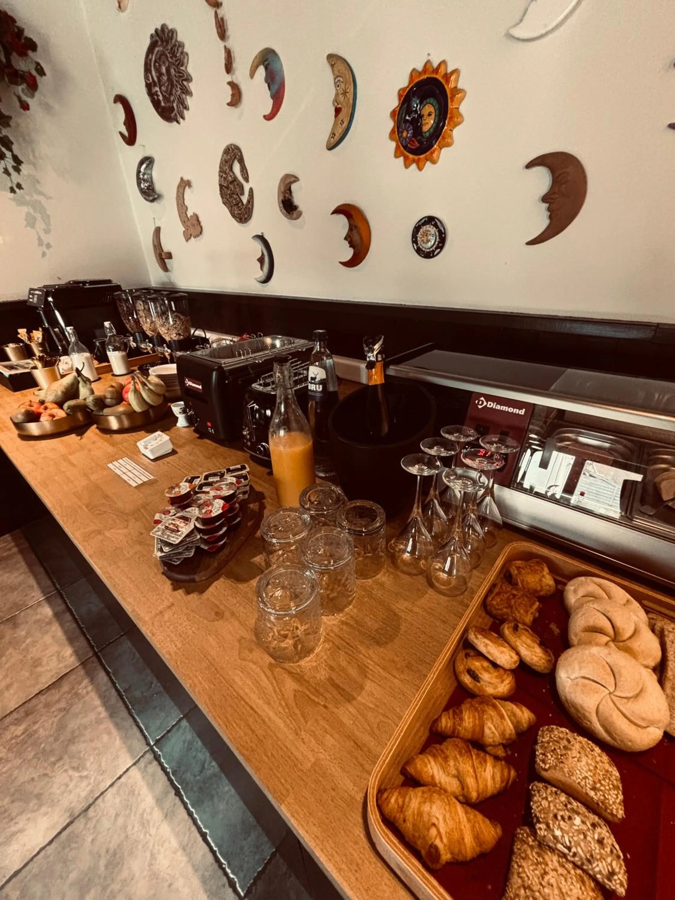 Breakfast in Hotel Mezza Notte