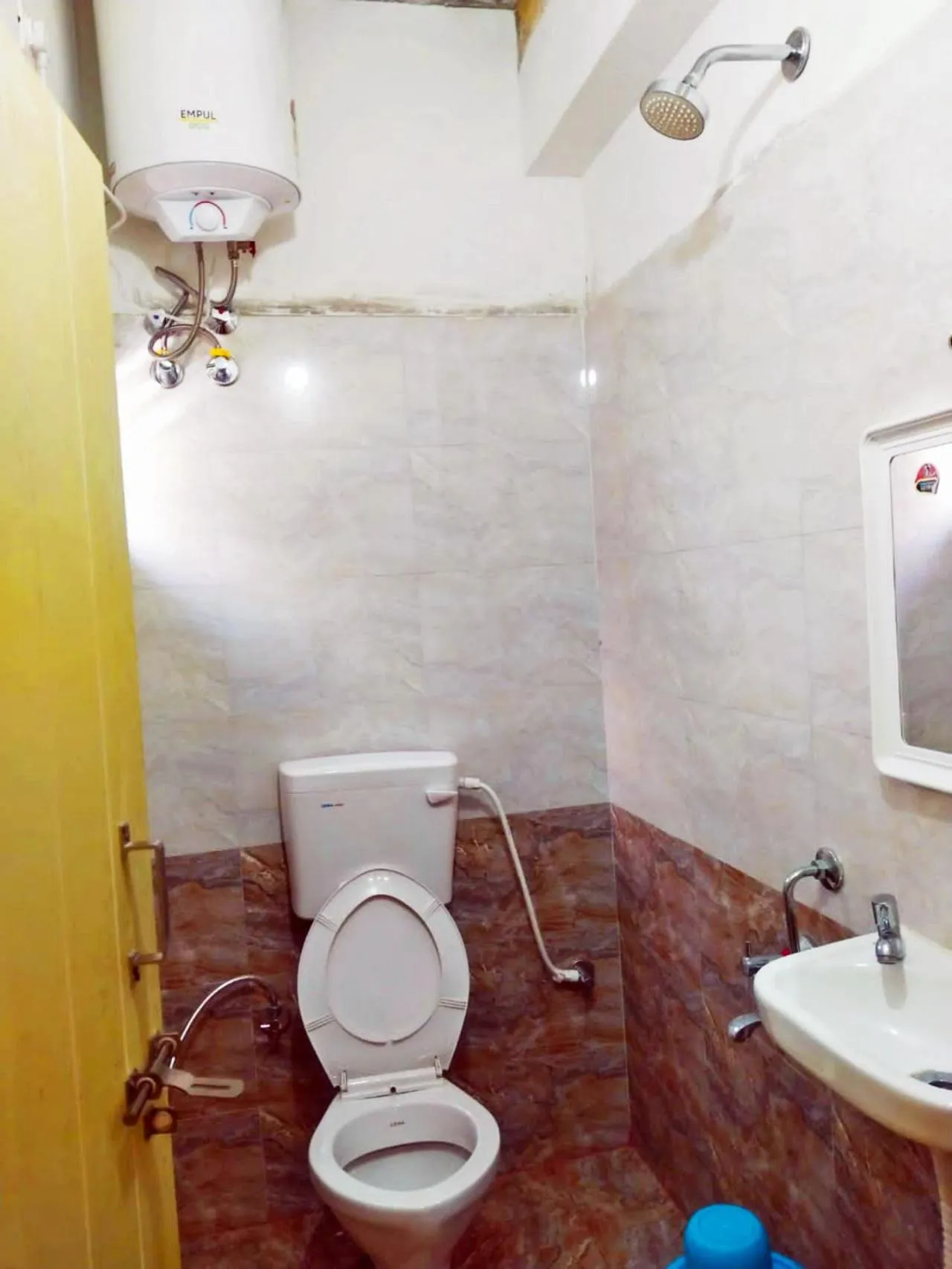 Bathroom in MS Comforts Mahadevapura
