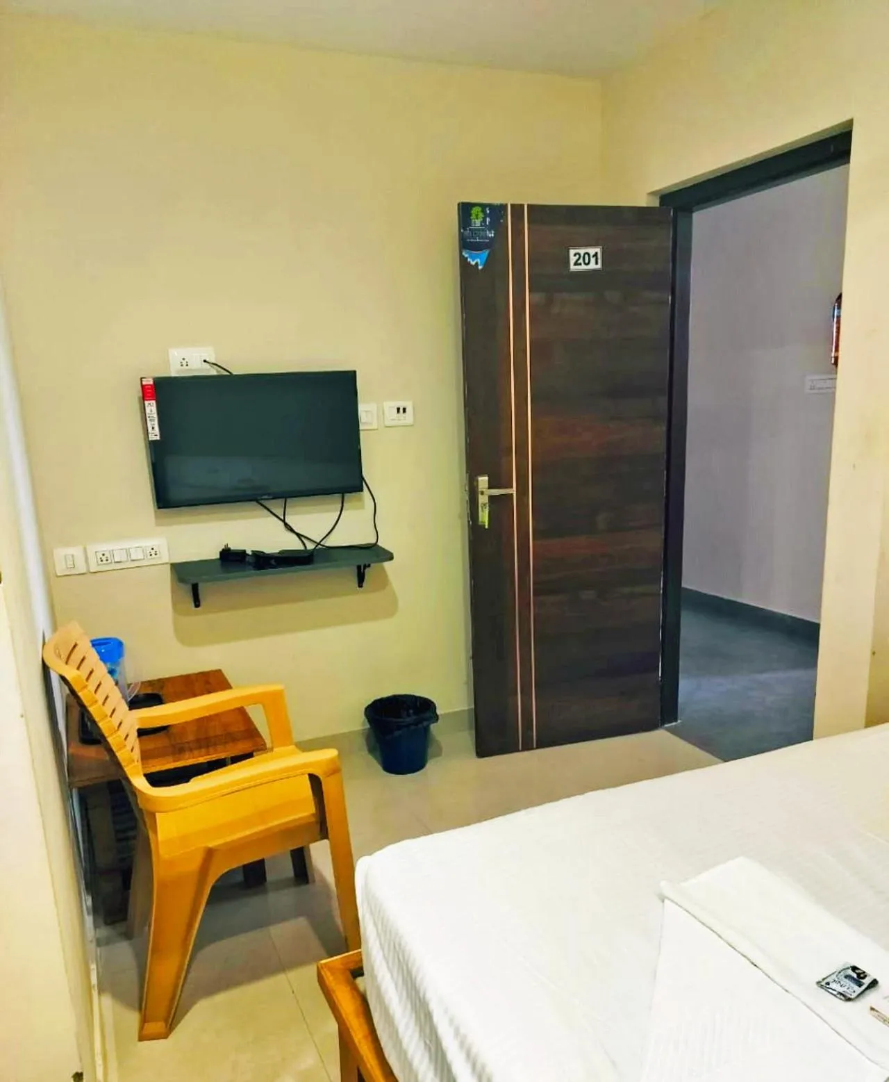 Bedroom in MS Comforts Mahadevapura