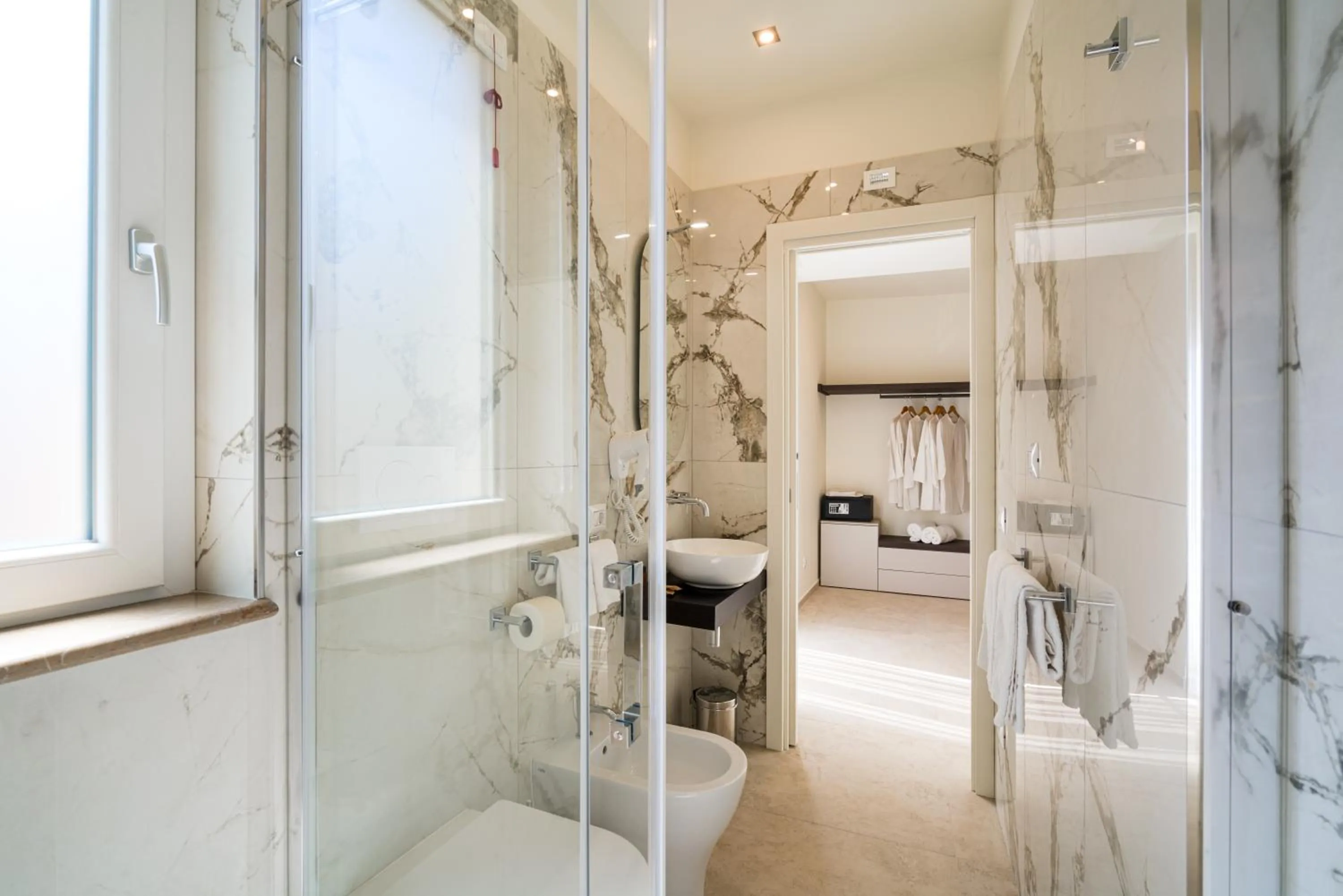 Shower in I Due Mori - Luxury Rooms