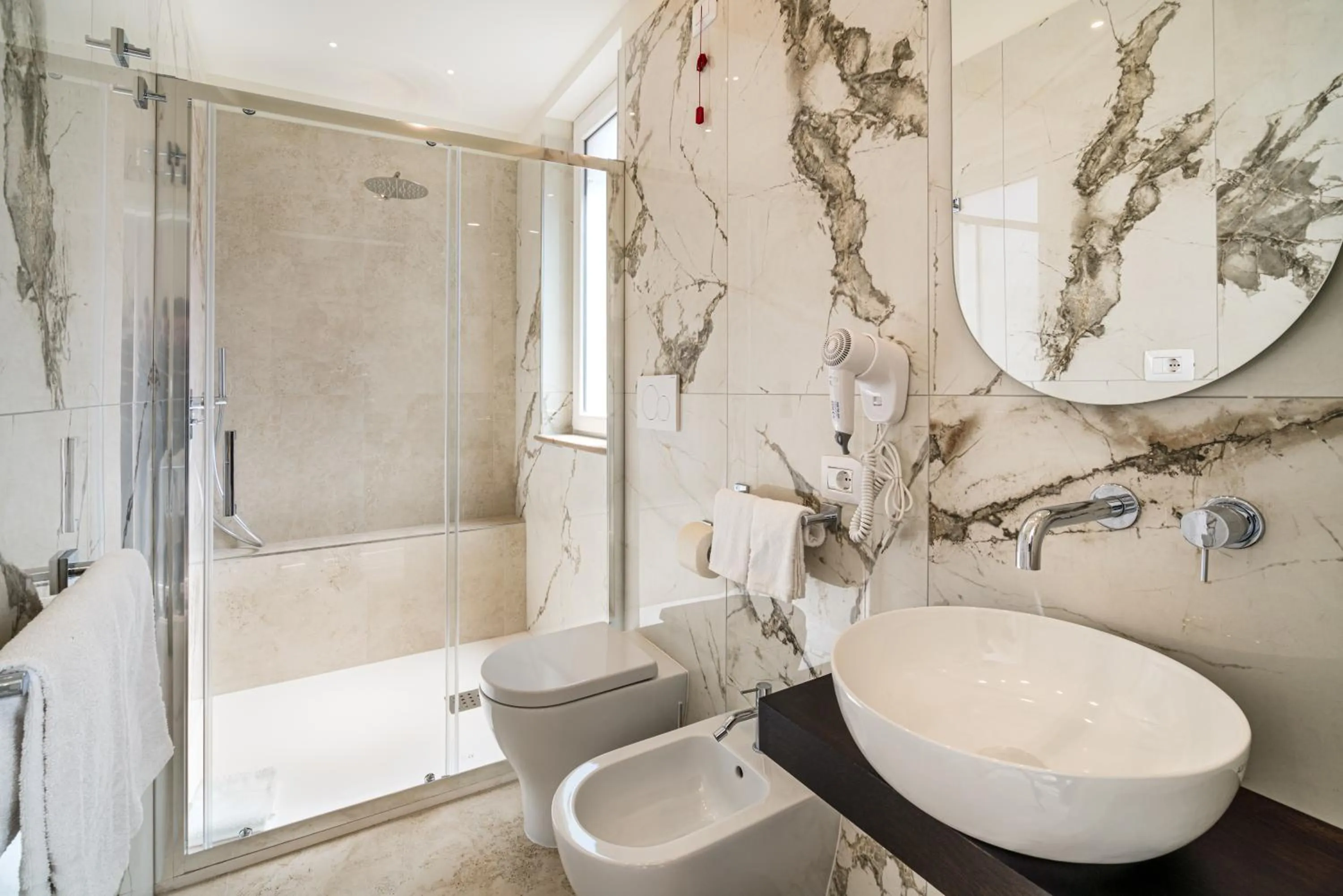 Shower in I Due Mori - Luxury Rooms