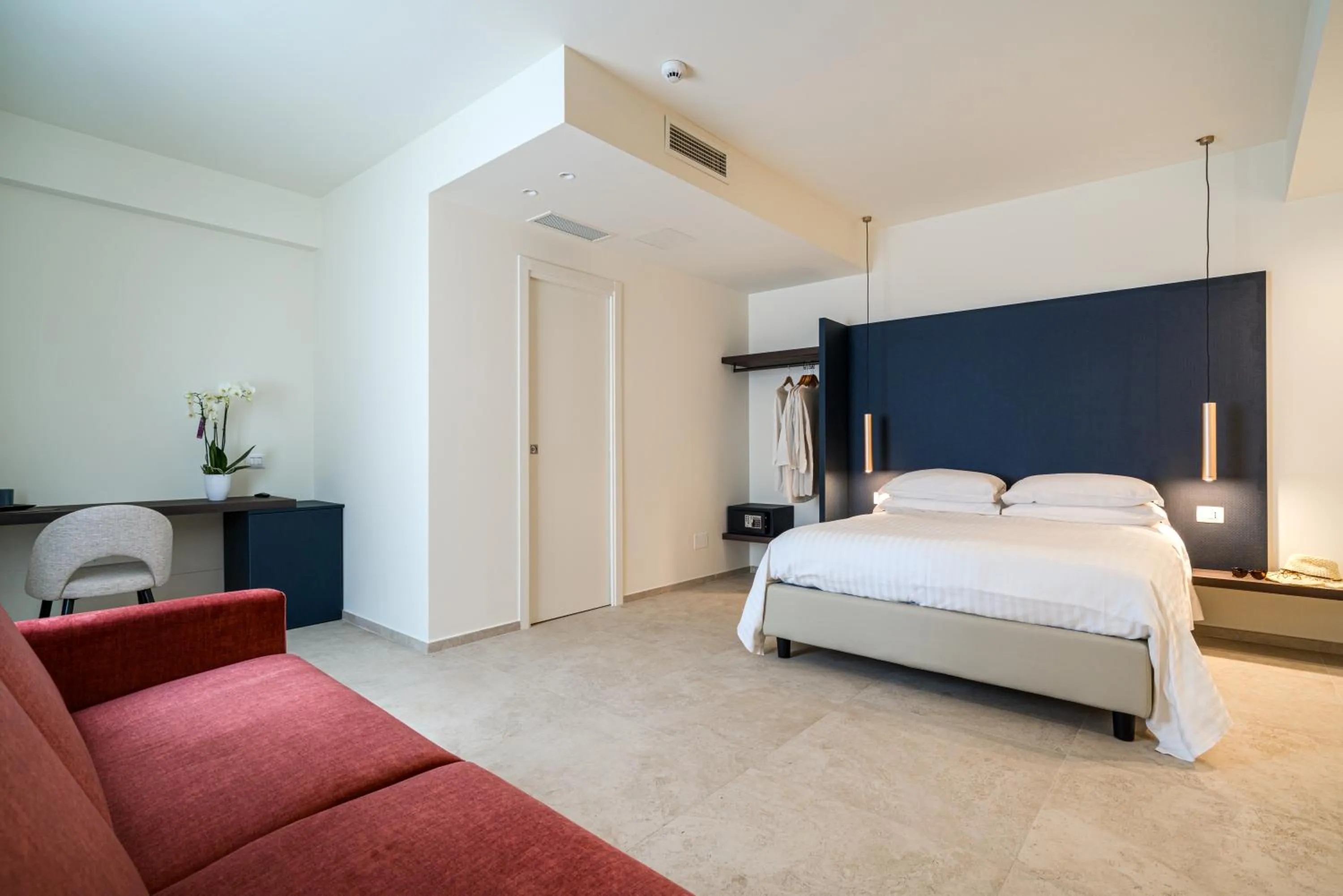 Photo of the whole room, Bed in I Due Mori - Luxury Rooms