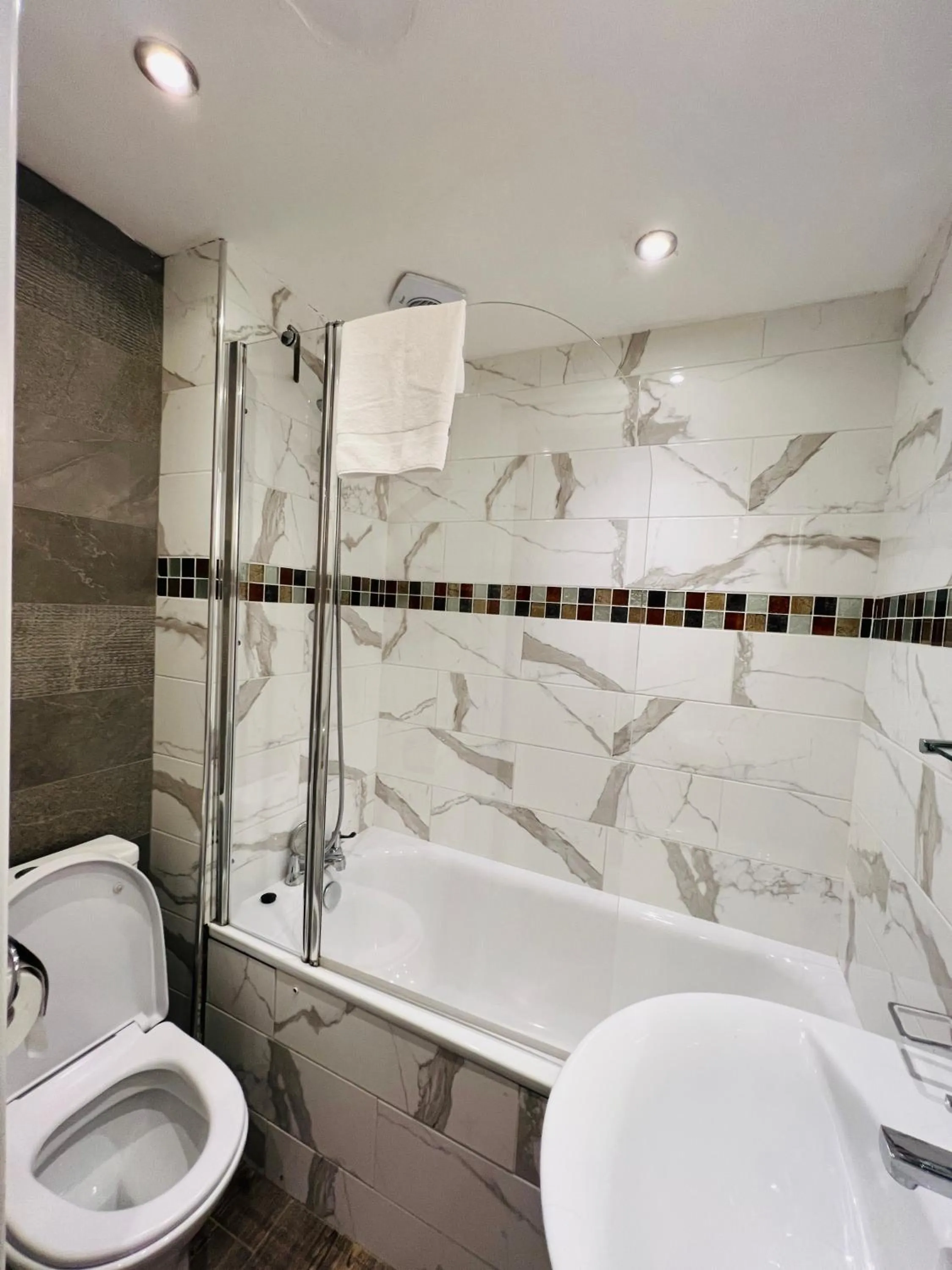 Cheshire Hotel Central London