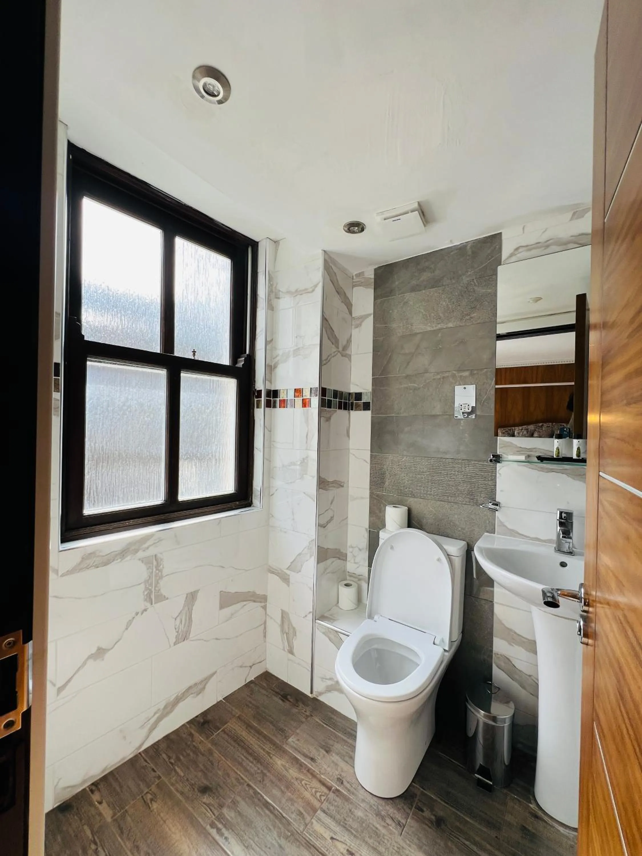 Cheshire Hotel Central London