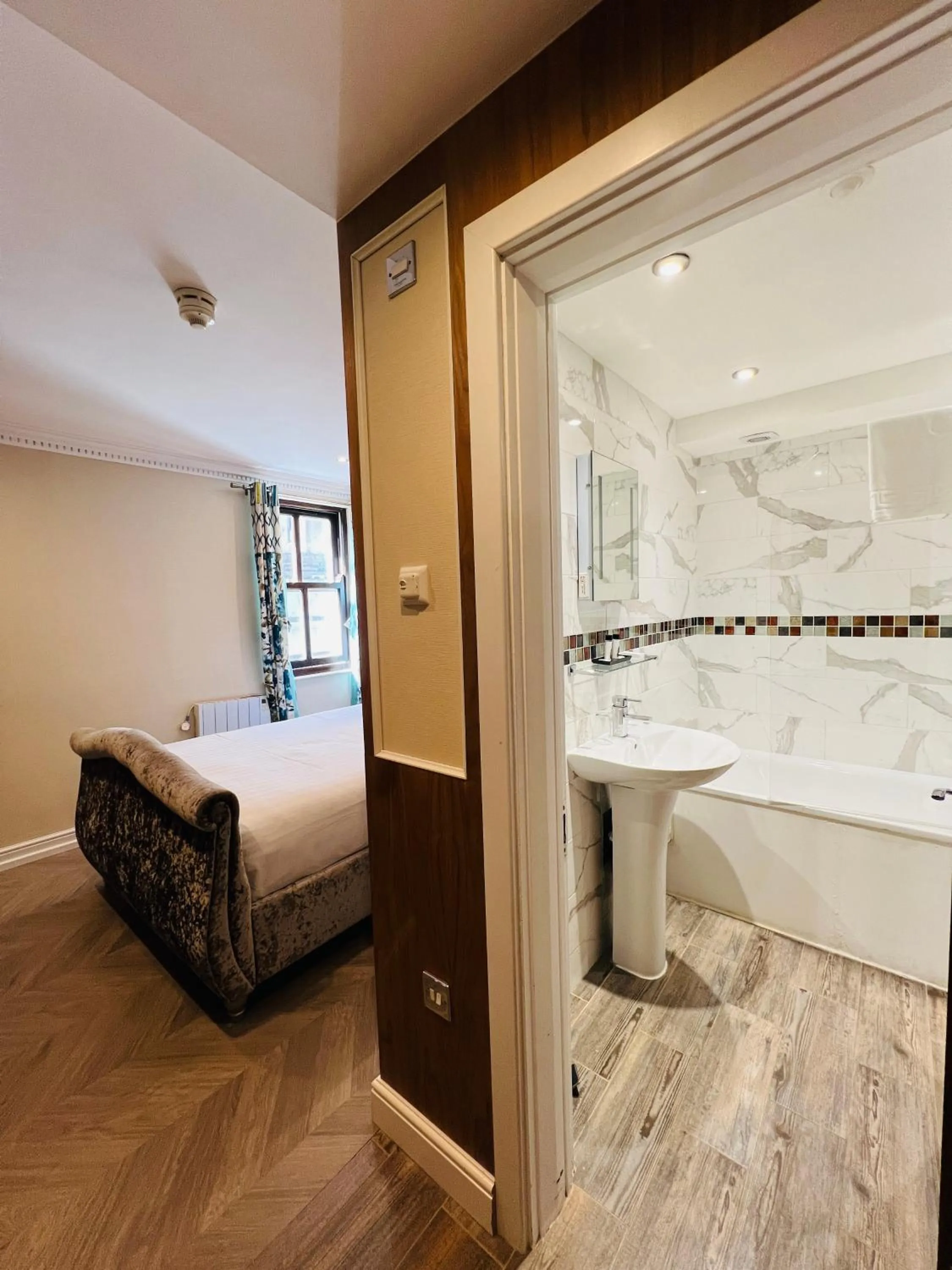 Bed in Cheshire Hotel Central London