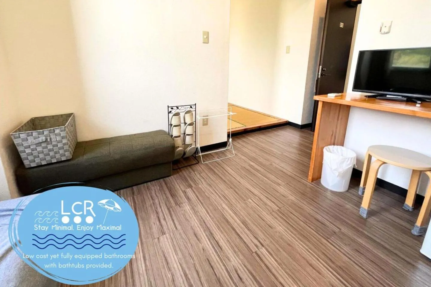 Photo of the whole room in LOW COST RESORT MANZA BEACH （旧：北海荘）