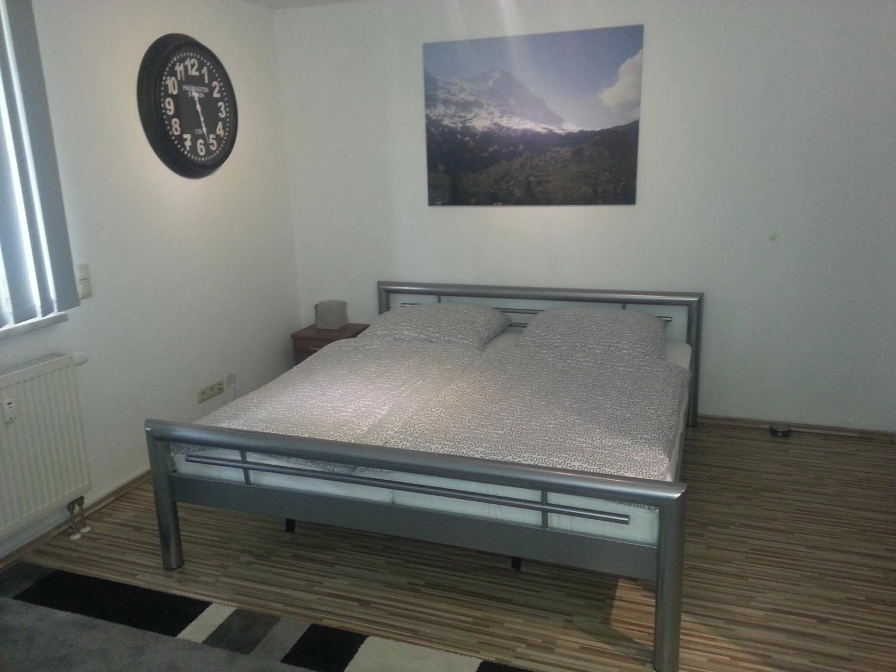 Photo of the whole room, Bed in Apartment Marx