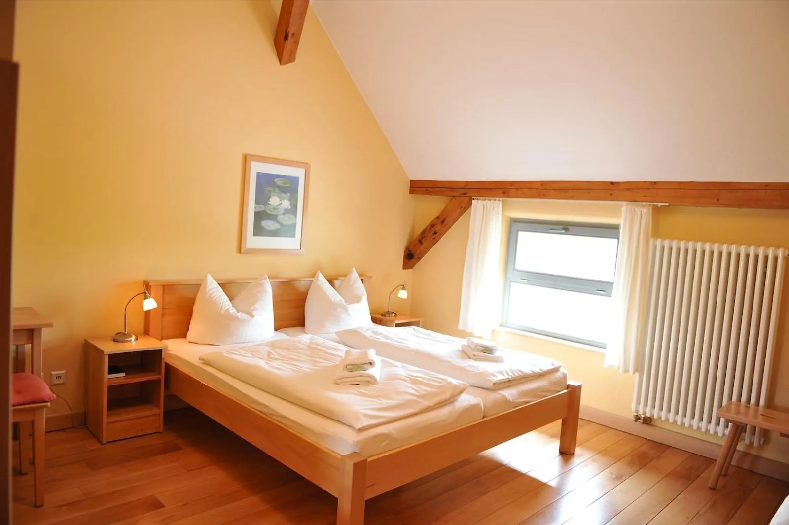 Bed in Biohotel Stiftsgut Wilhelmsglücksbrunn