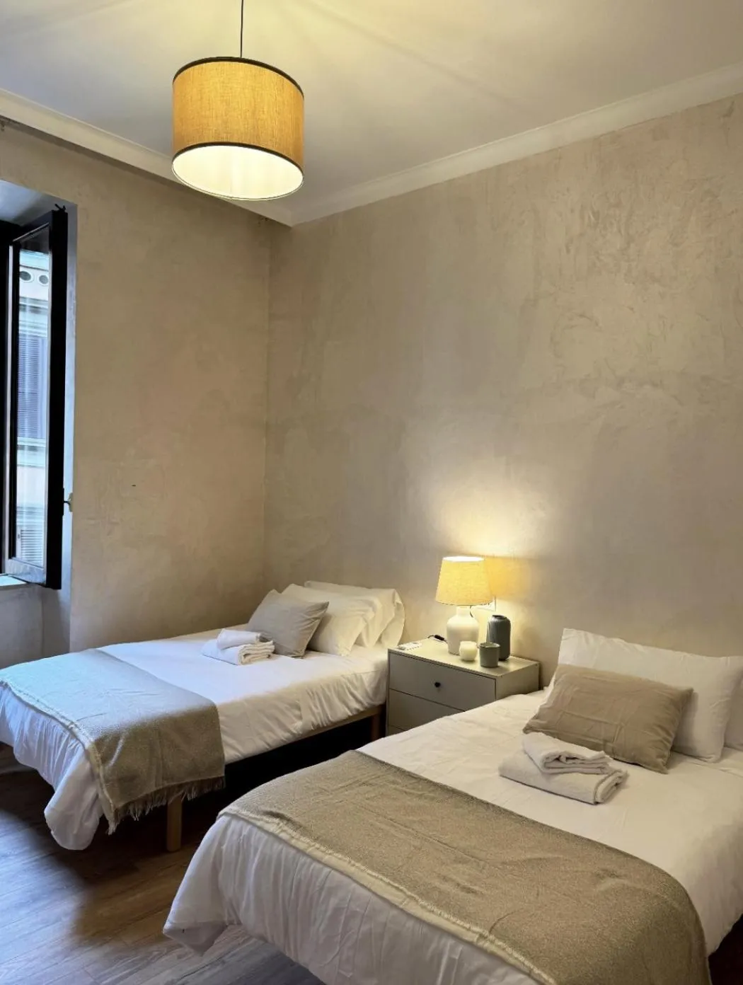 Ten Miles Guesthouse Roma
