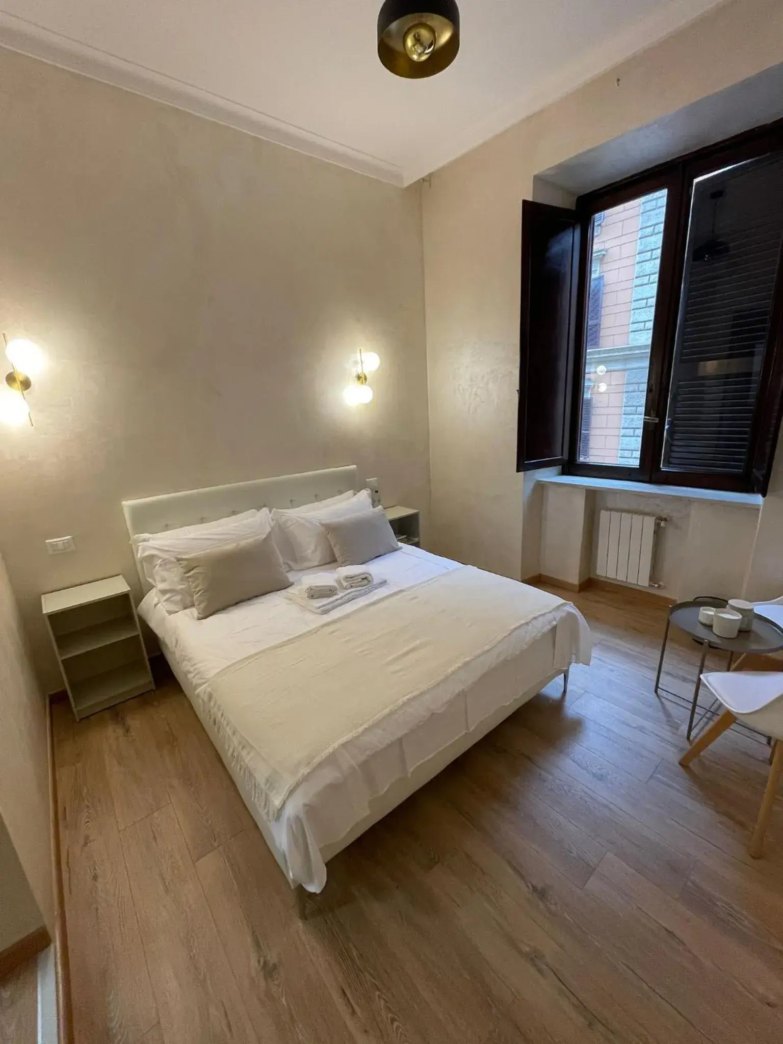 Ten Miles Guesthouse Roma Ten Miles Guesthouse Roma