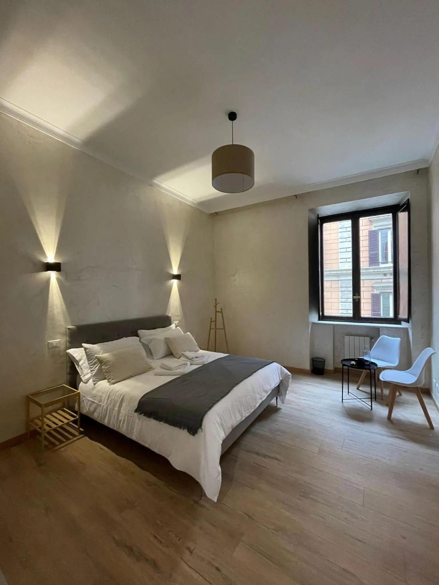 Ten Miles Guesthouse Roma