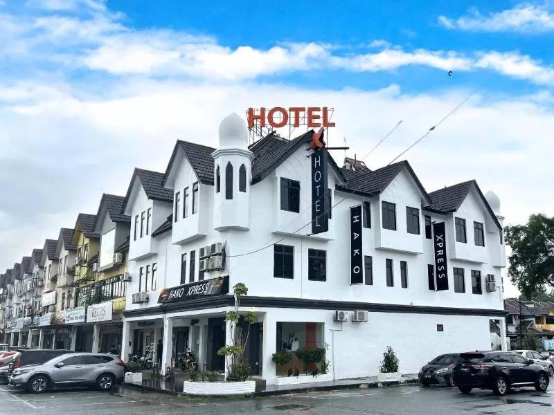 Property building in HAKO XPRESS TAMPOI