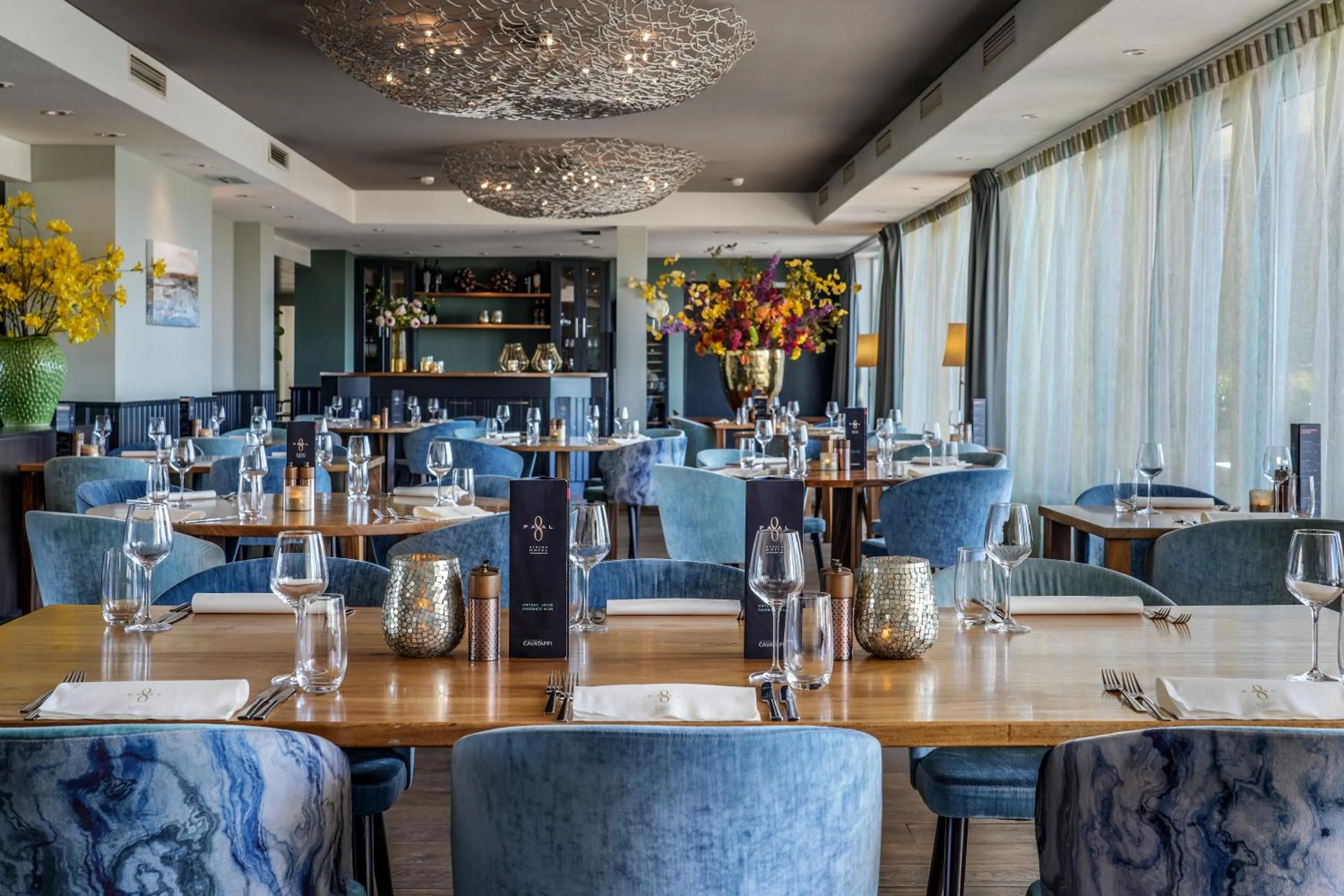 Restaurant/places to eat in Paal 8 Hotel aan Zee