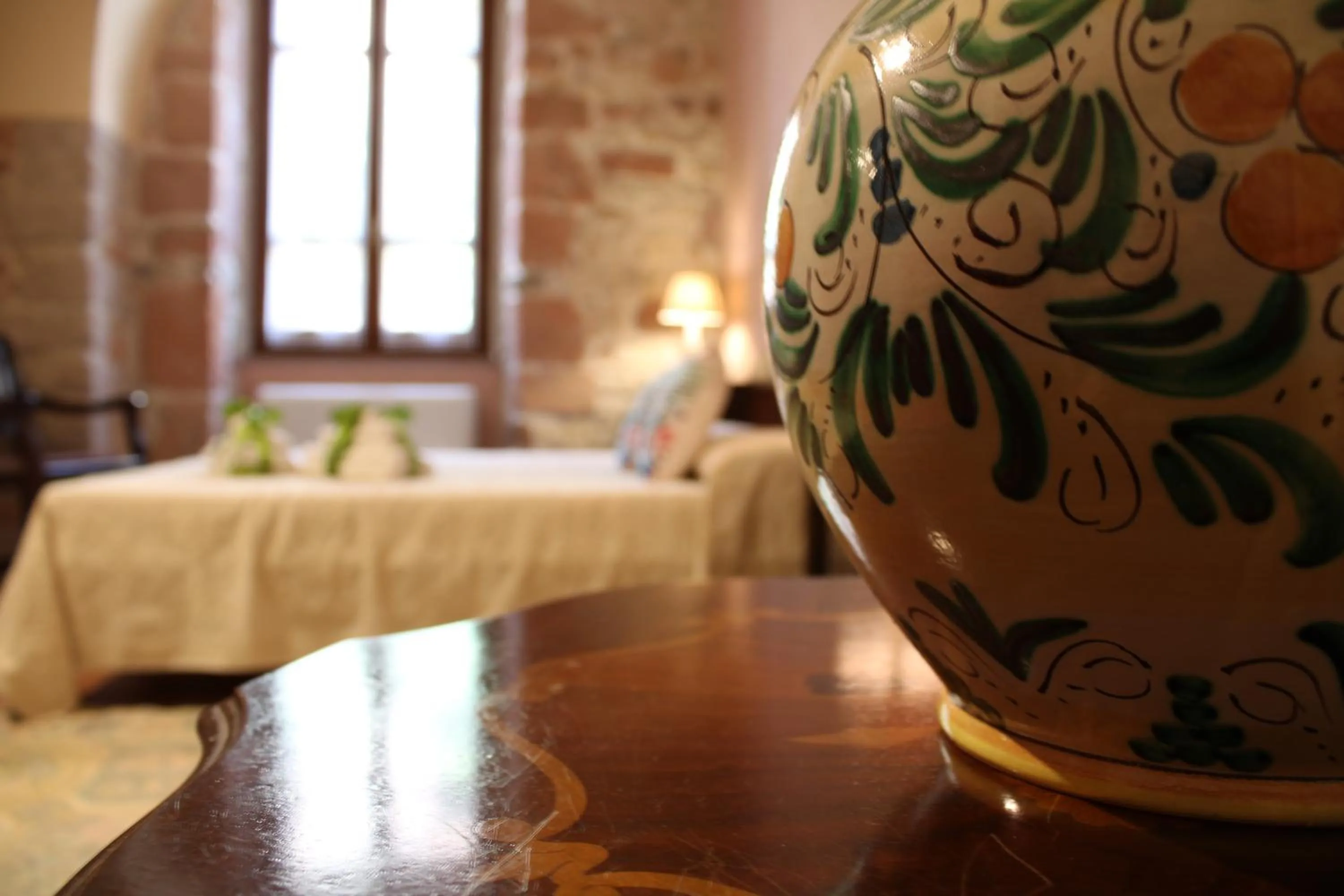 Decorative detail, Bed in B&B S'Asilo Sardegna