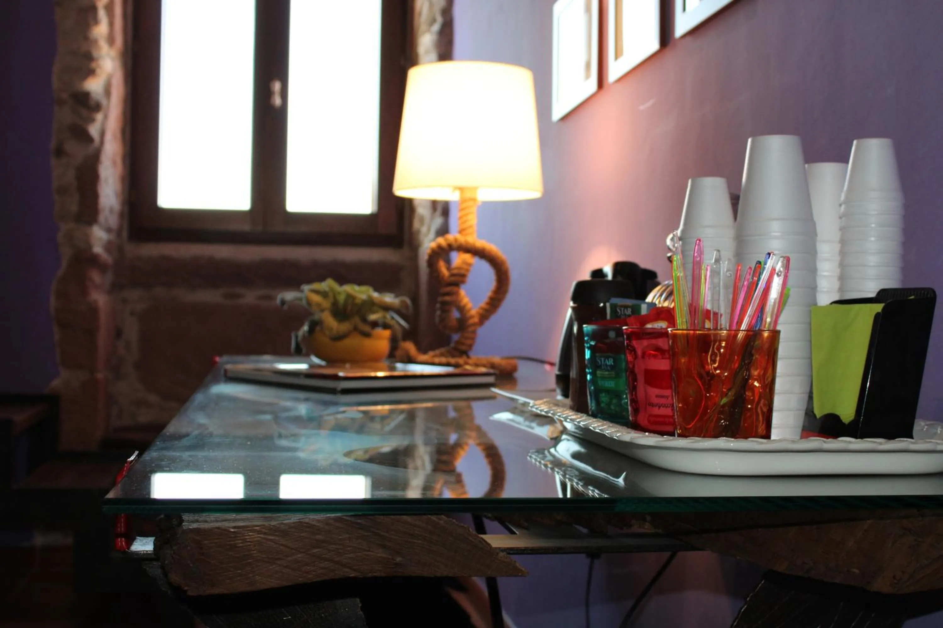 Communal lounge/ TV room in B&B S'Asilo Sardegna