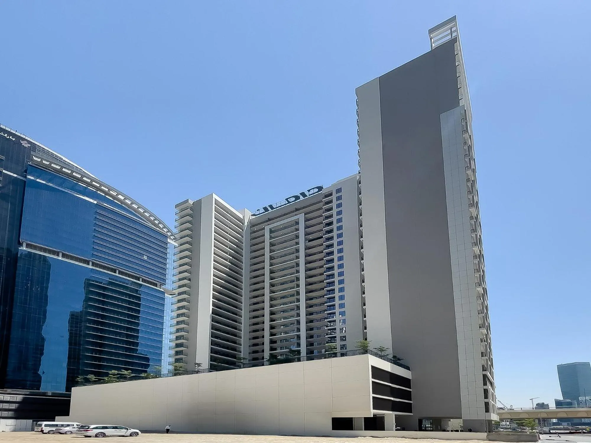 Property building in Zada Tower 1BR with amazing Dubai Canal view