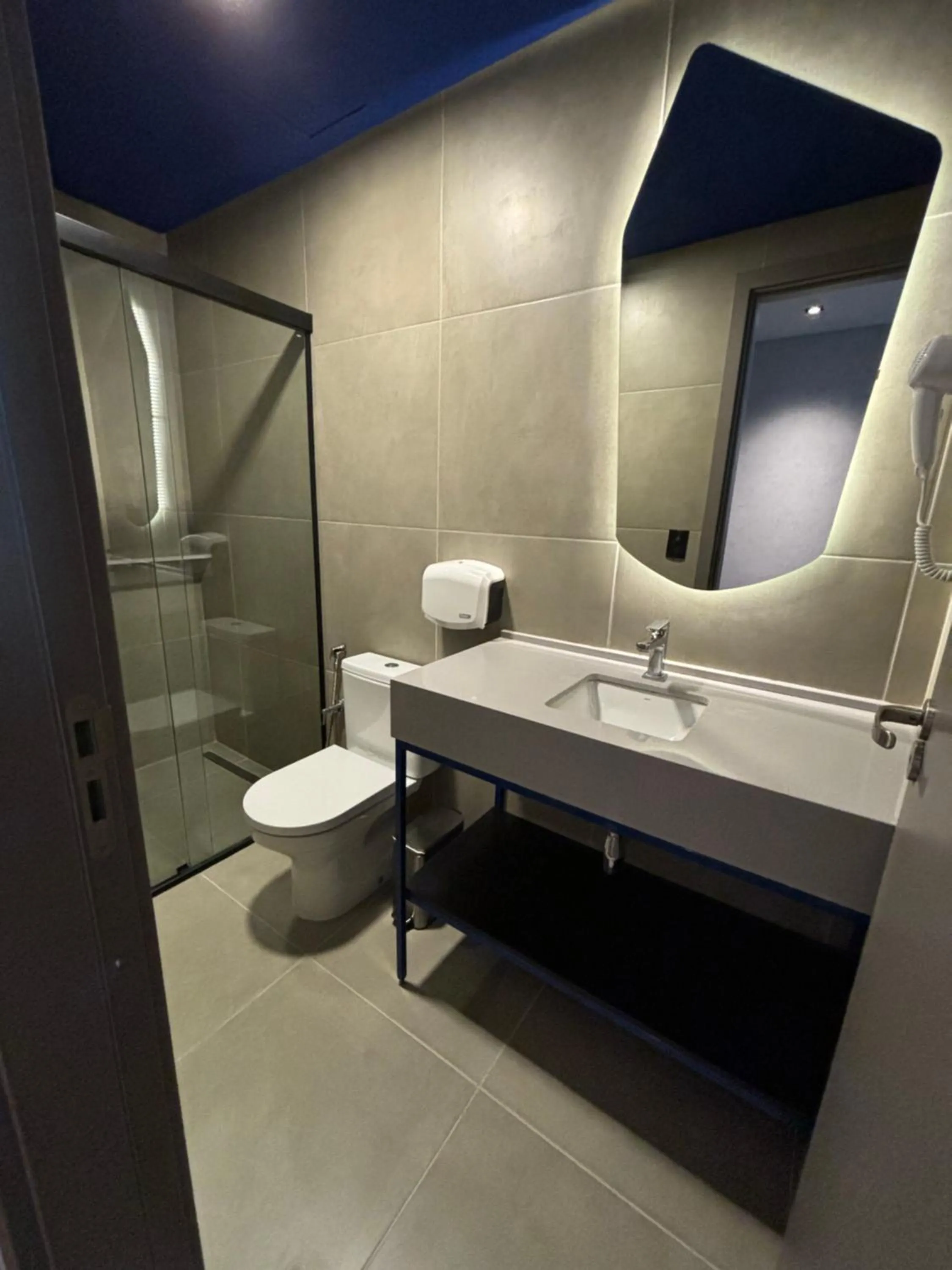 Golden Tower Express Nações Unidas by Fênix Hotéis