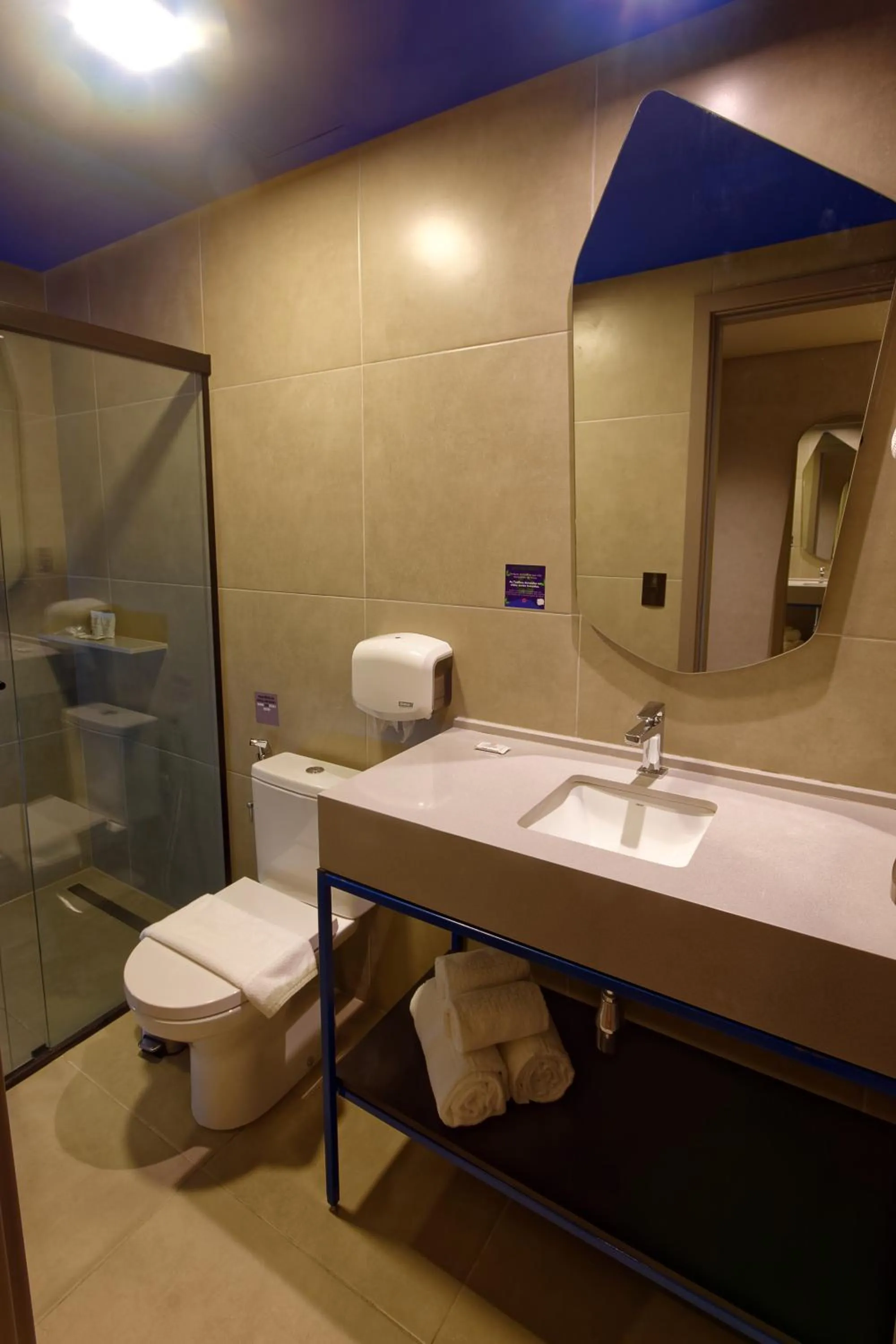 Golden Tower Express Nações Unidas by Fênix Hotéis