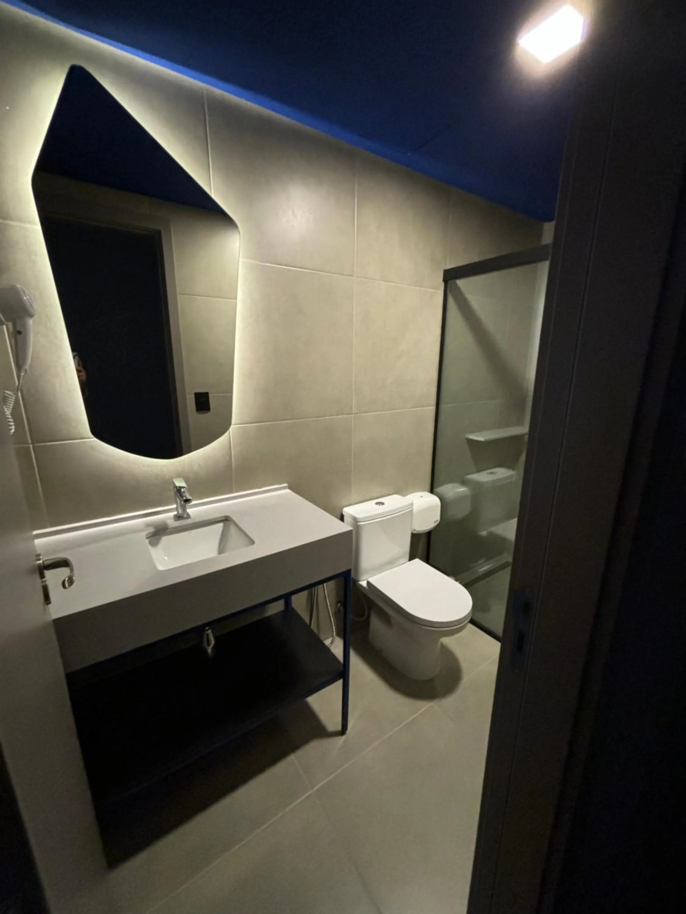 Golden Tower Express Nações Unidas by Fênix Hotéis